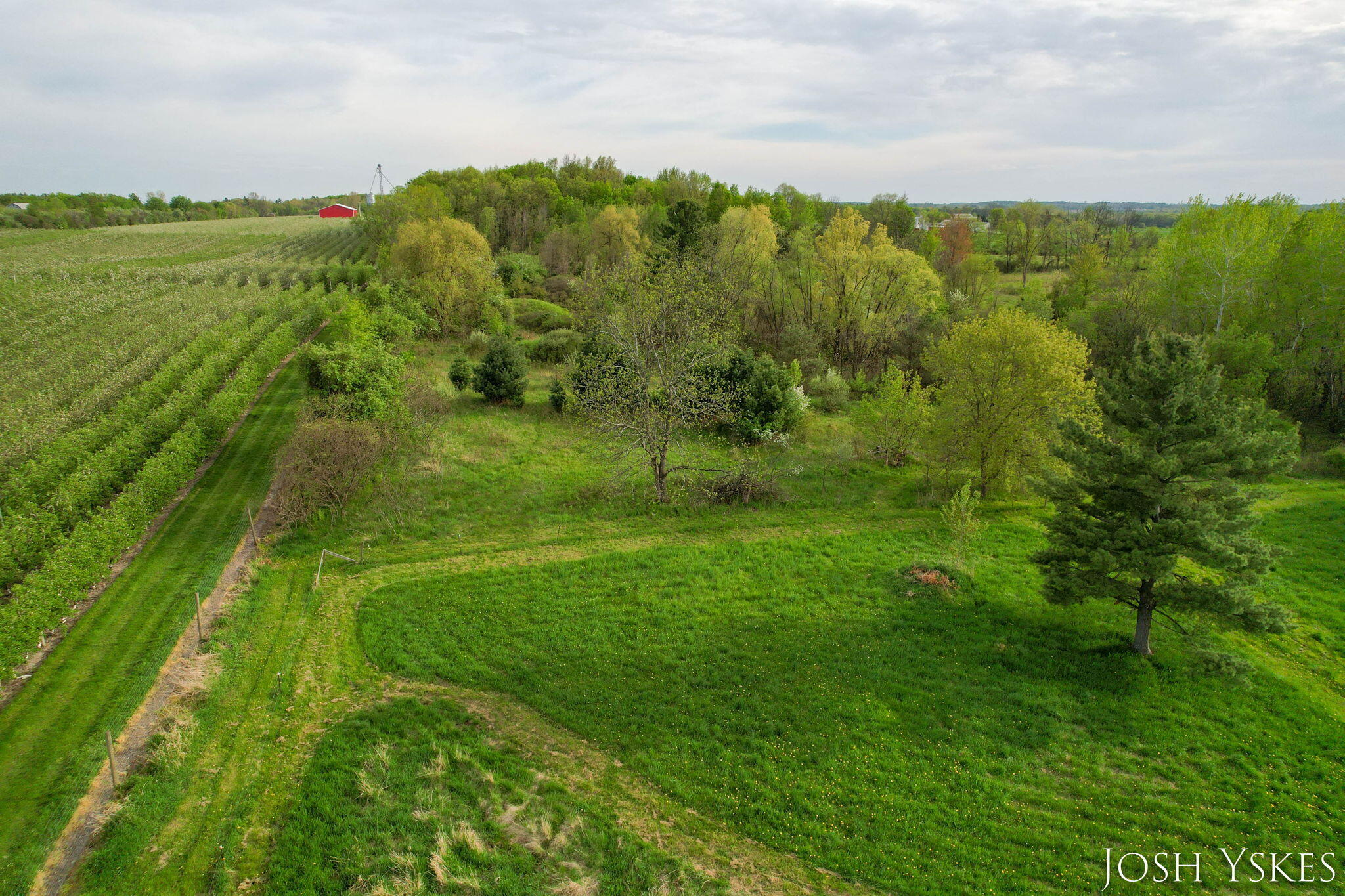 160 Broman Street NE