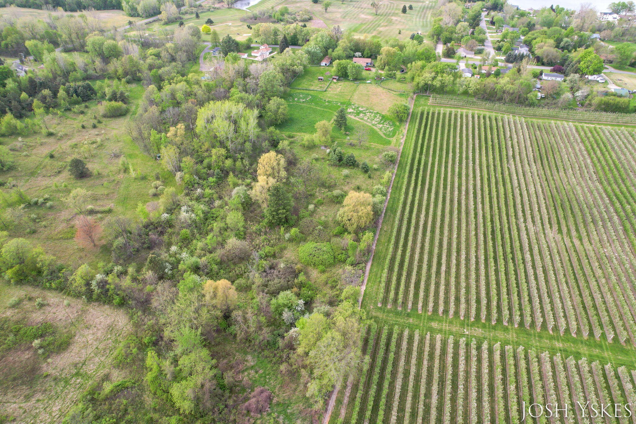 160 Broman Street NE