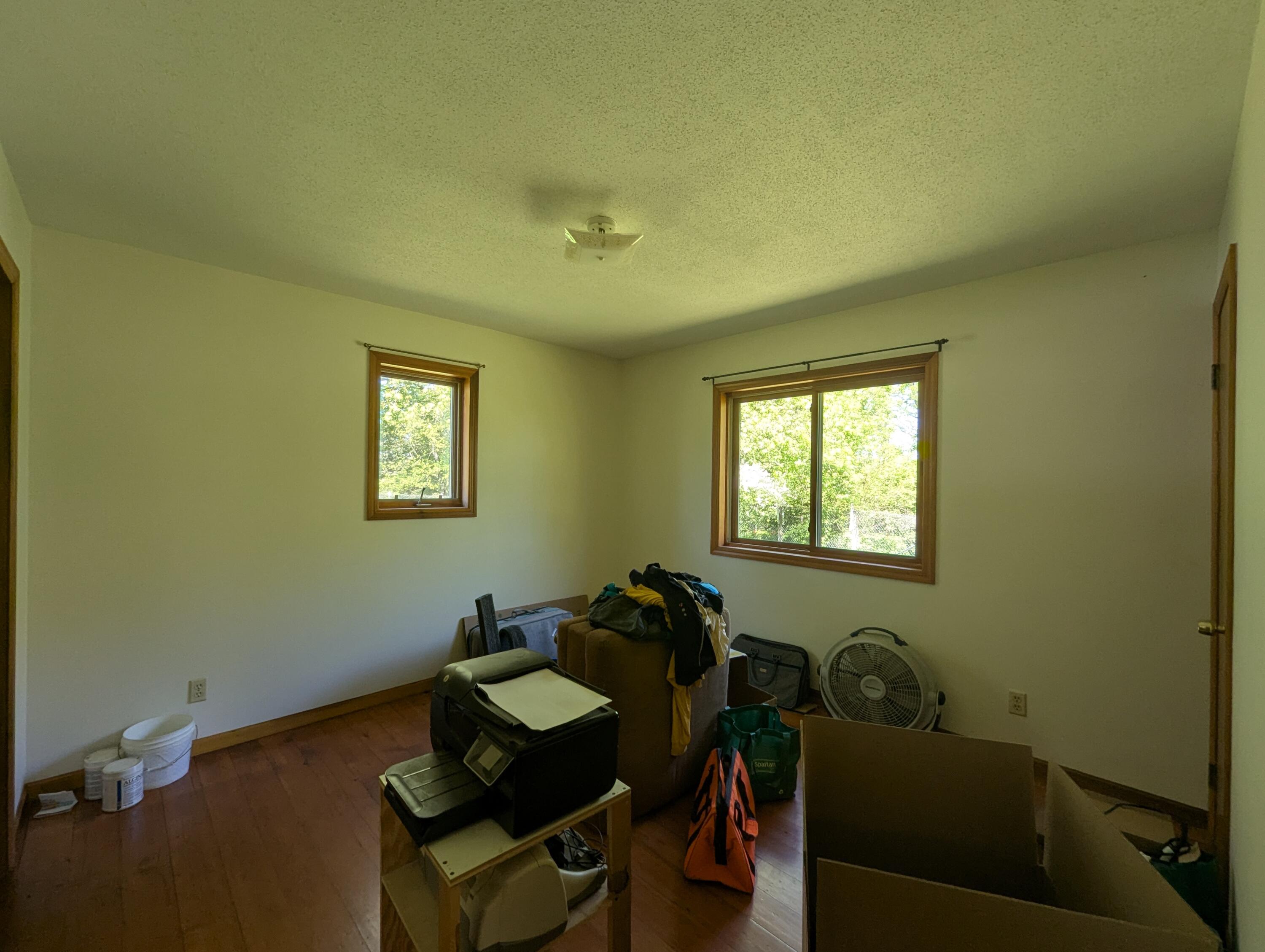 160 Broman Street NE