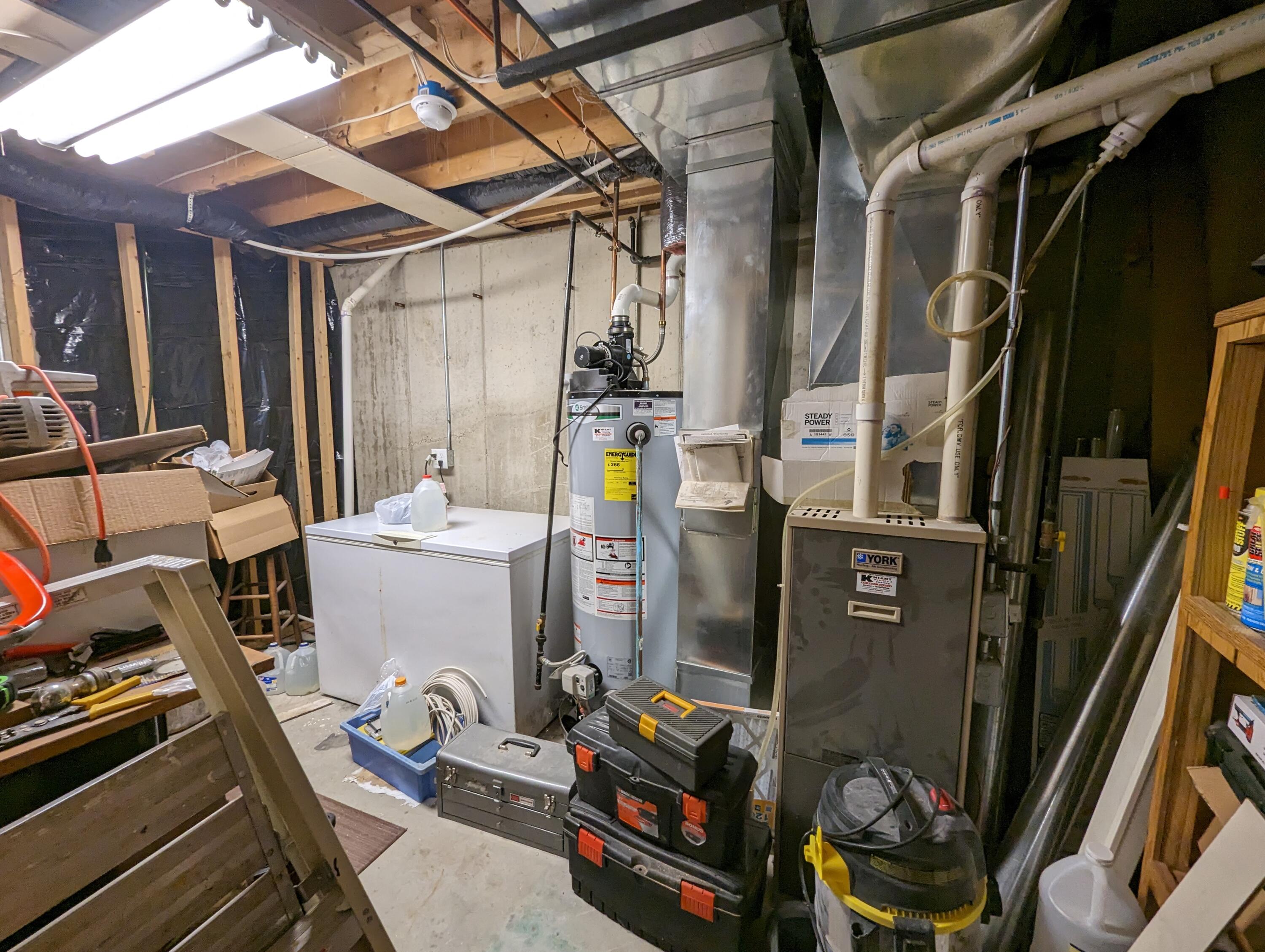 7976 10 Mile Road NE