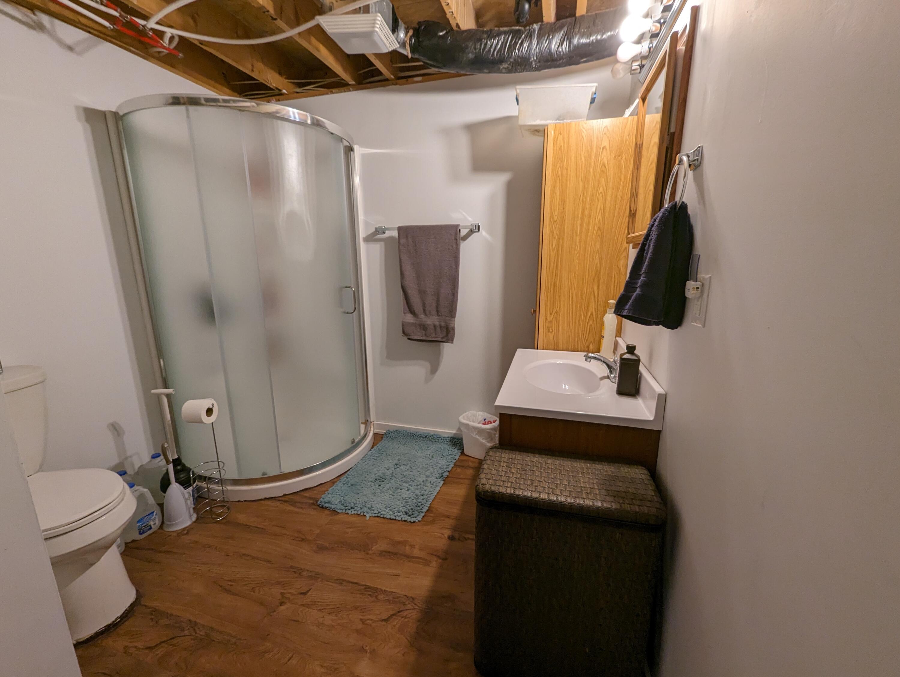 7976 10 Mile Road NE