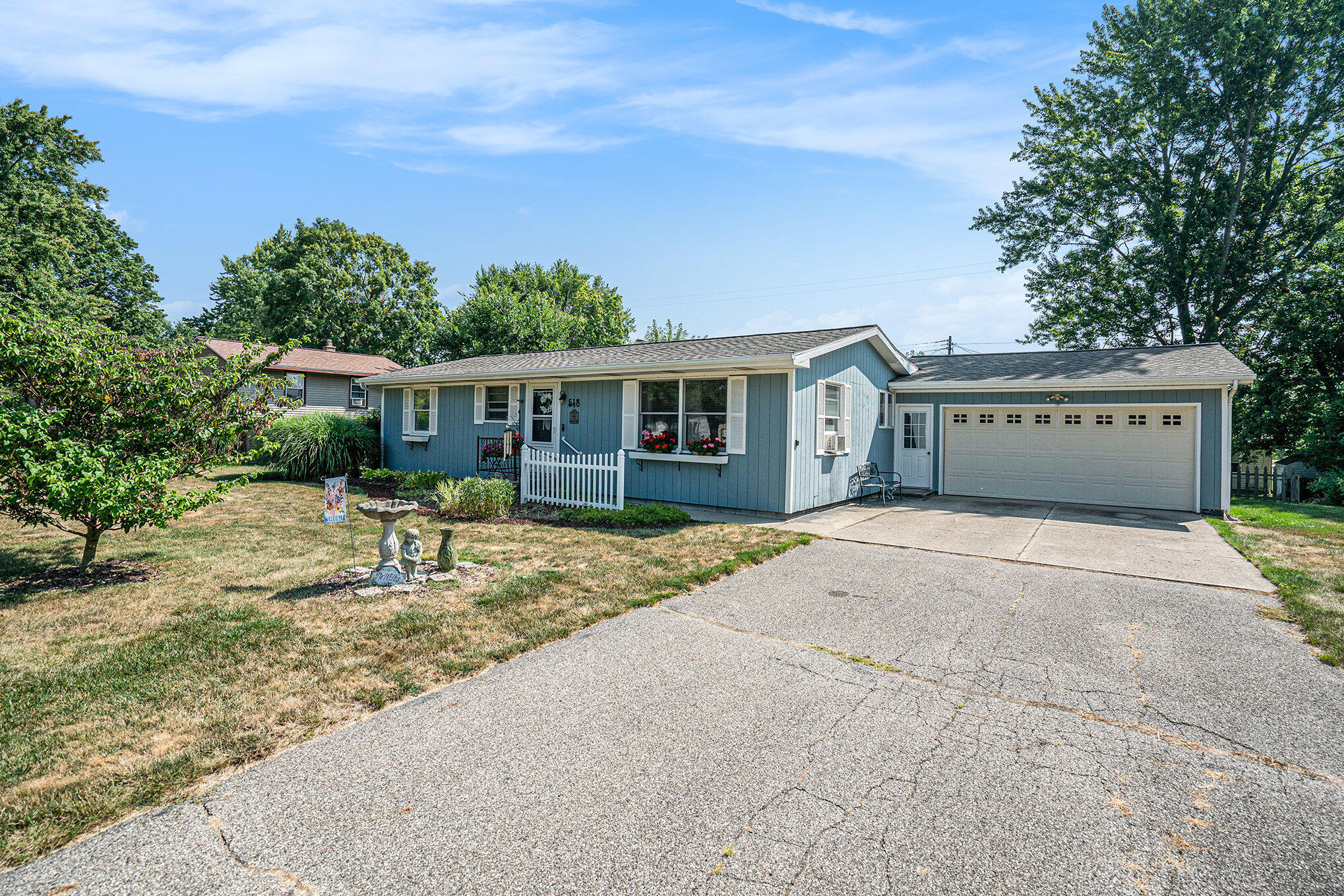 548 Parkside Avenue NW