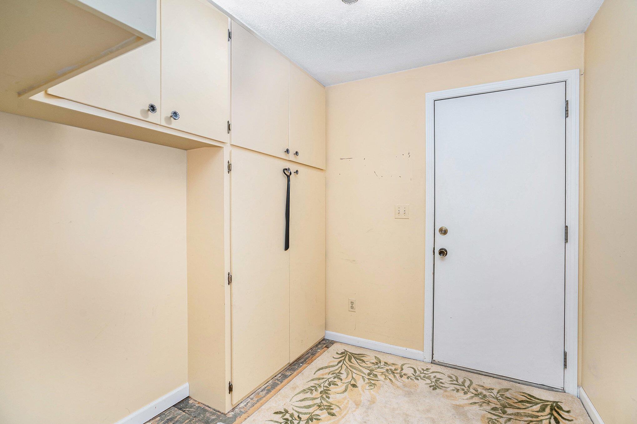 548 Parkside Avenue NW