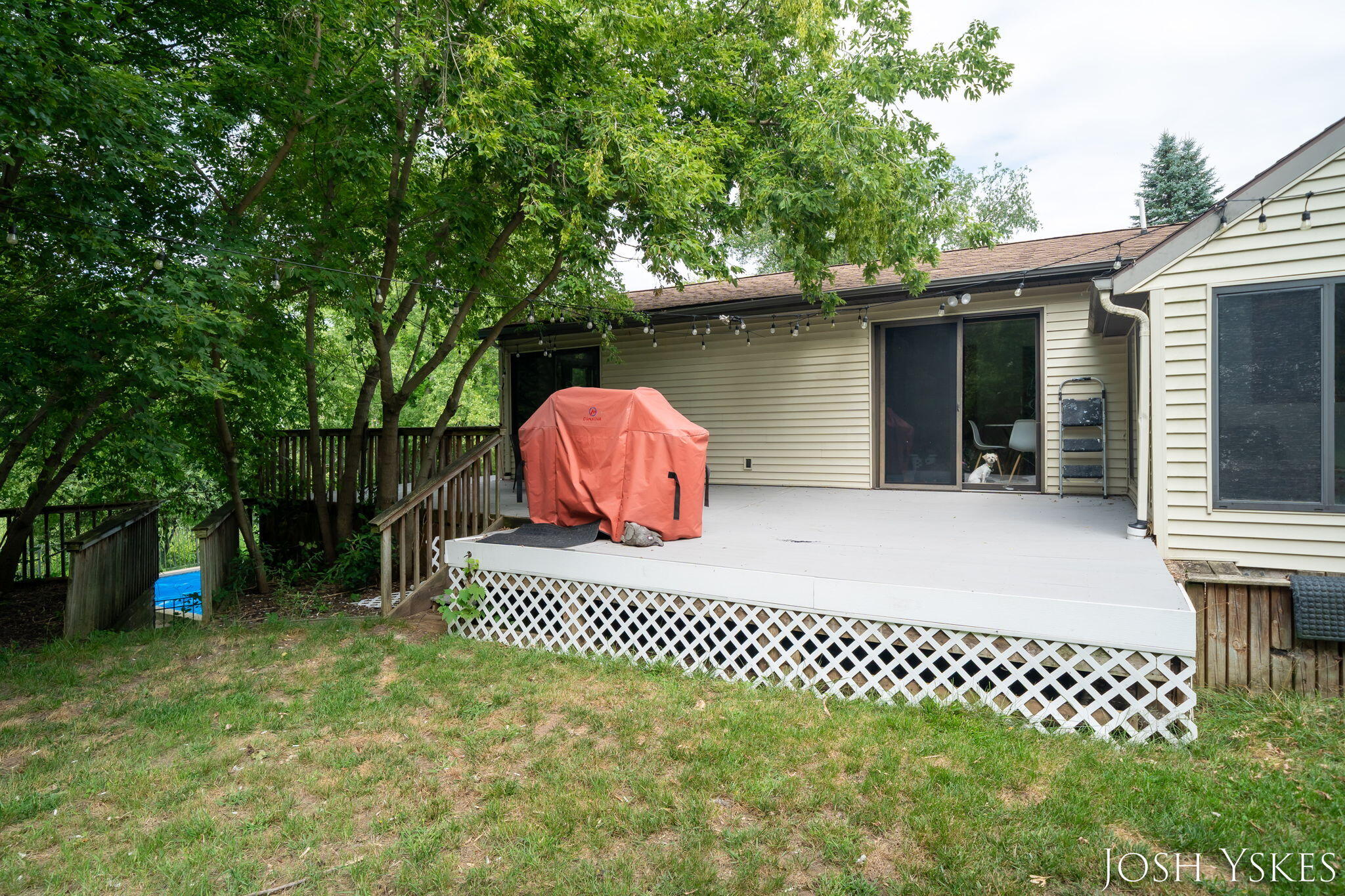5855 Grand River Drive NE