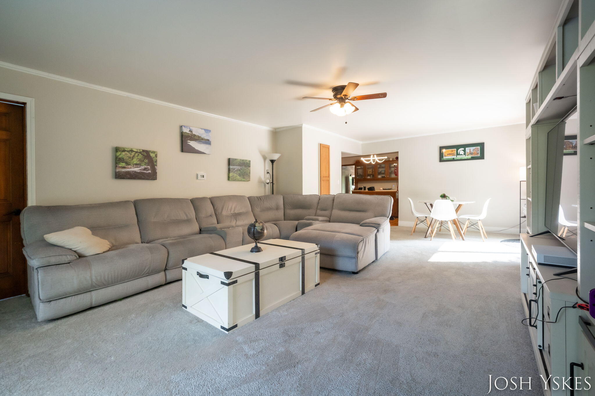 5855 Grand River Drive NE