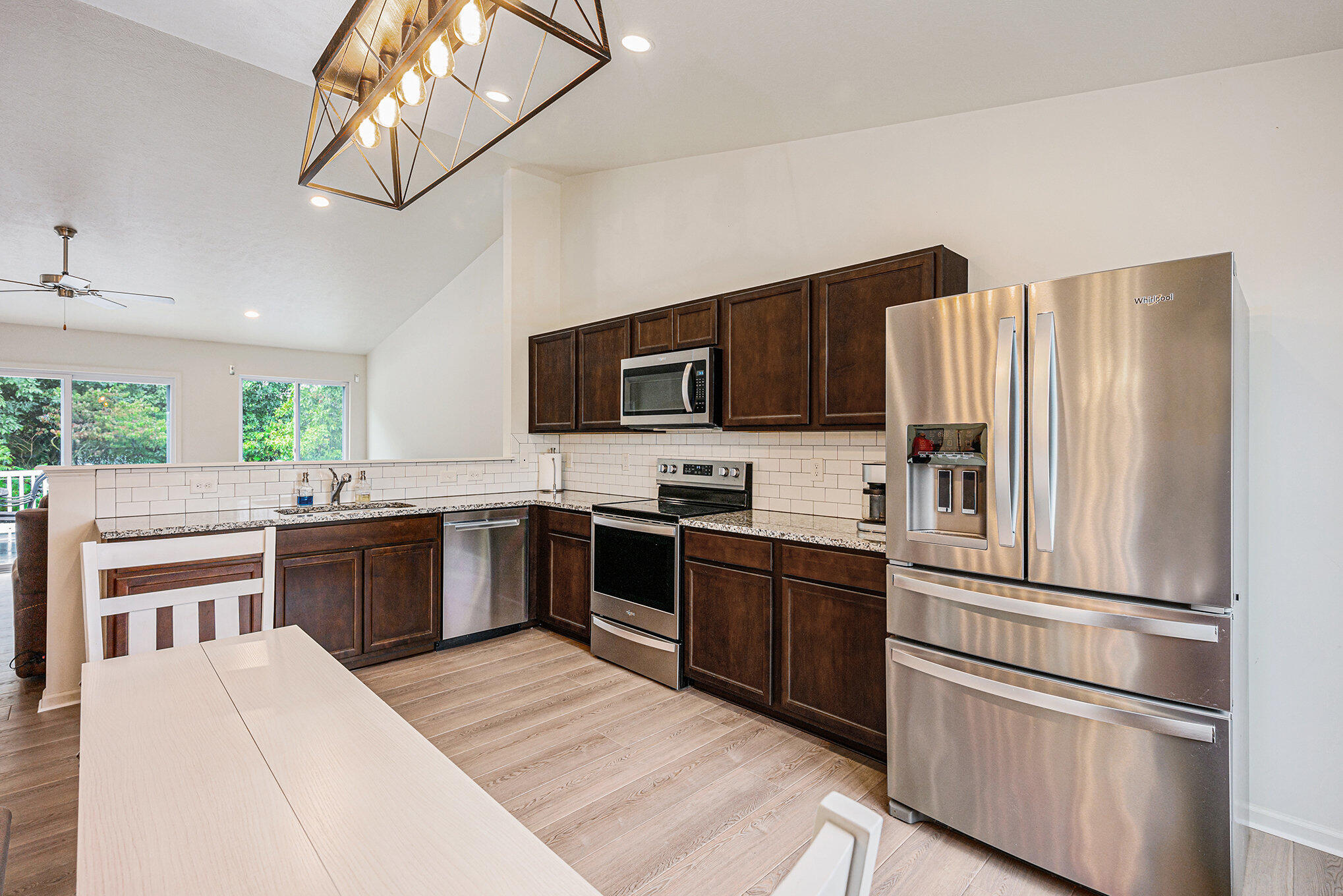 58642 Blue Stem Circle