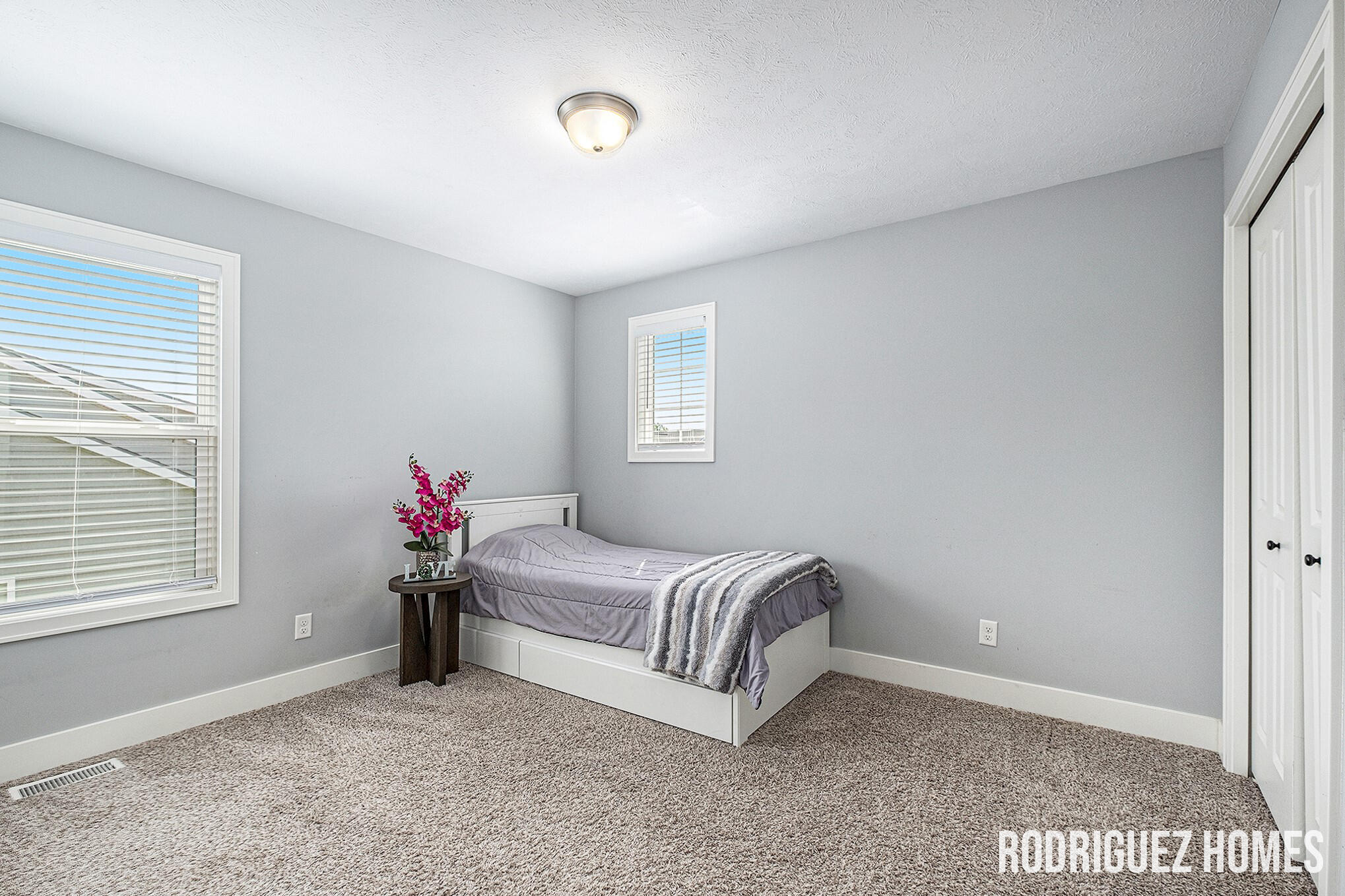 7857 High Knoll Drive