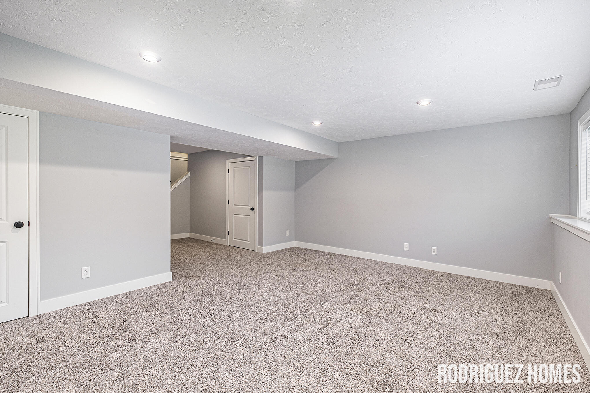 7857 High Knoll Drive