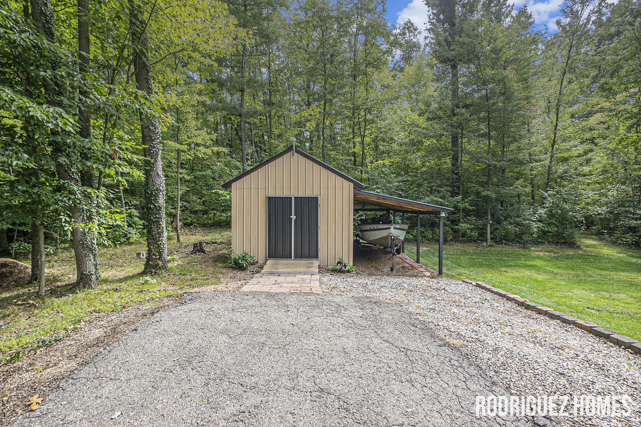 4735 Forest Vale Road
