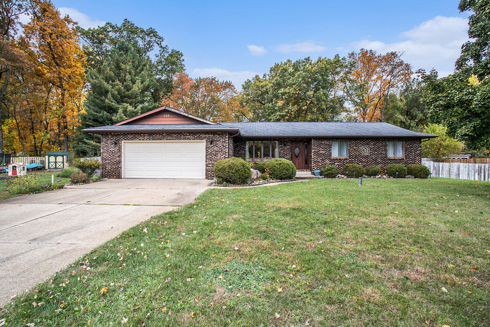 118 Moonwood Trail, Battle Creek