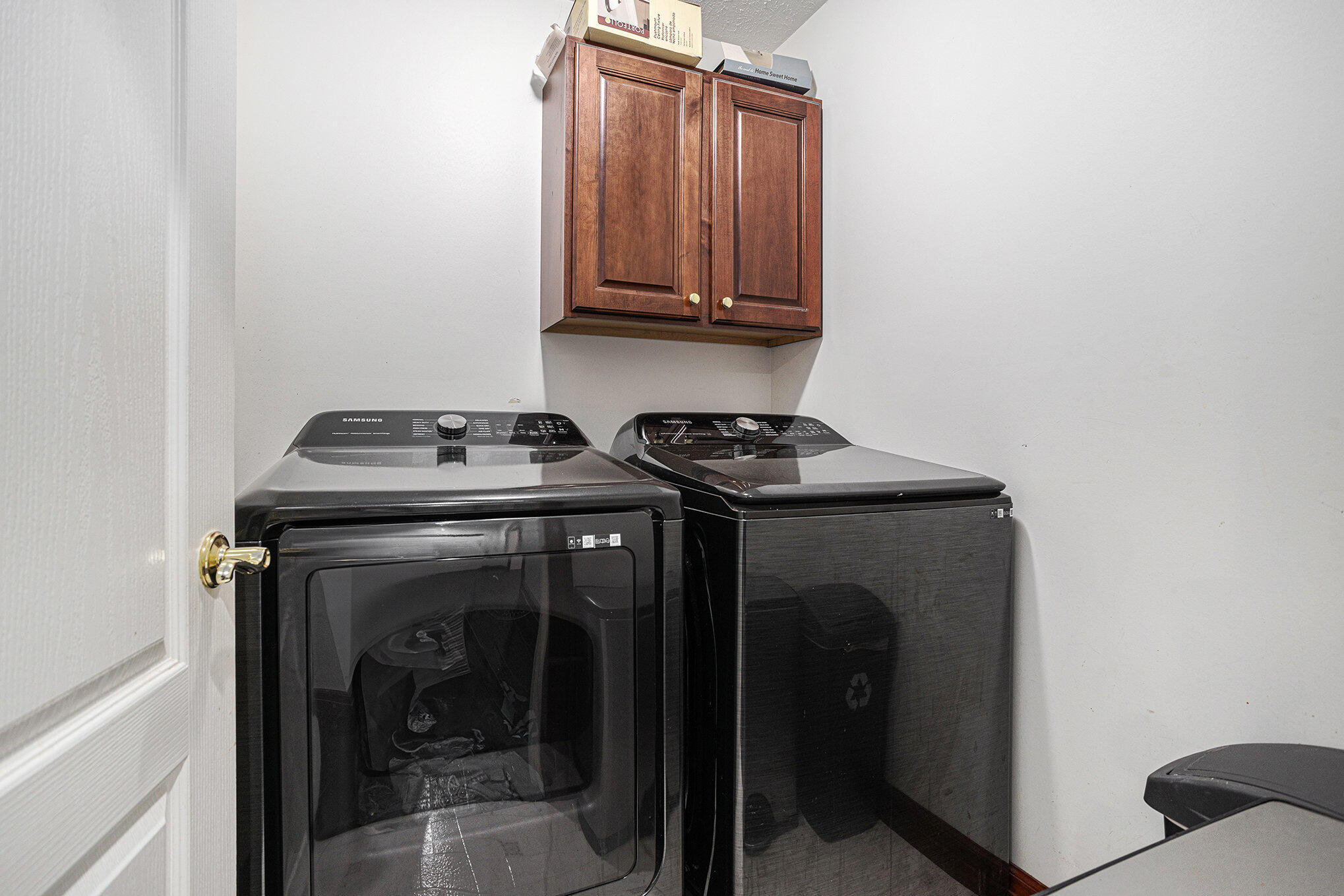 9744 Chambray Street