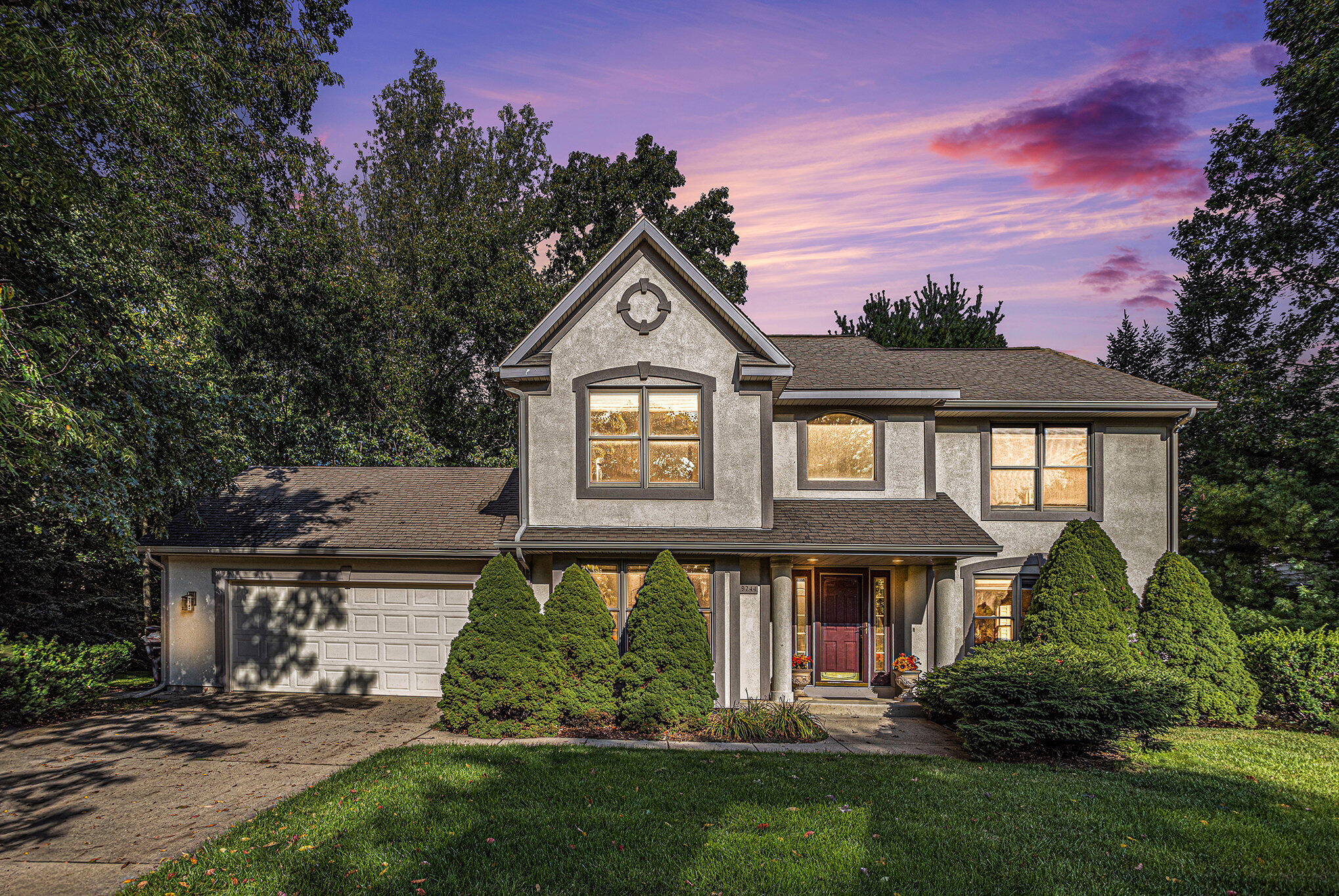 9744 Chambray Street