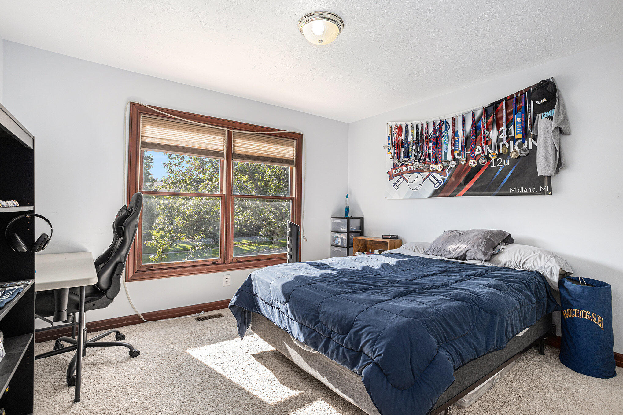 9744 Chambray Street