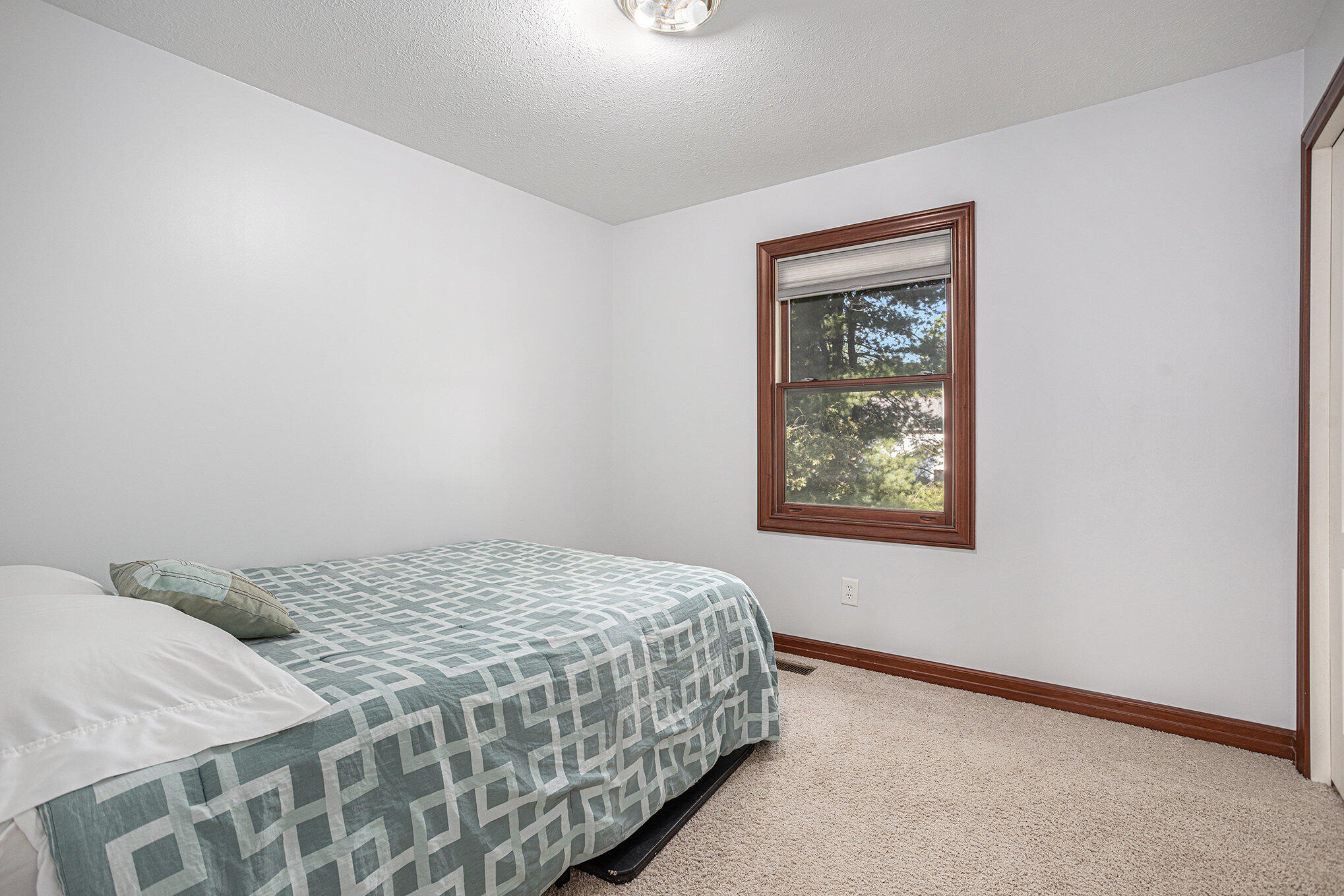 9744 Chambray Street