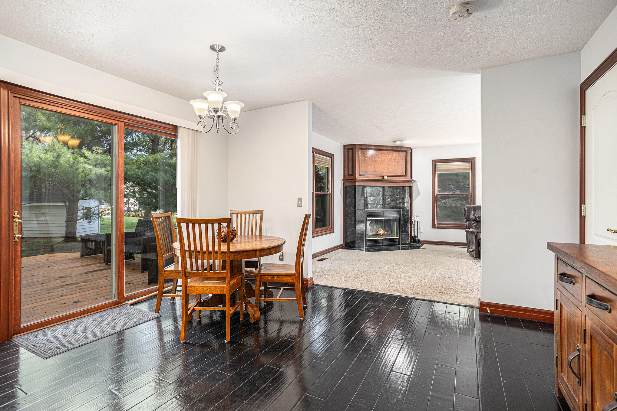 9744 Chambray Street