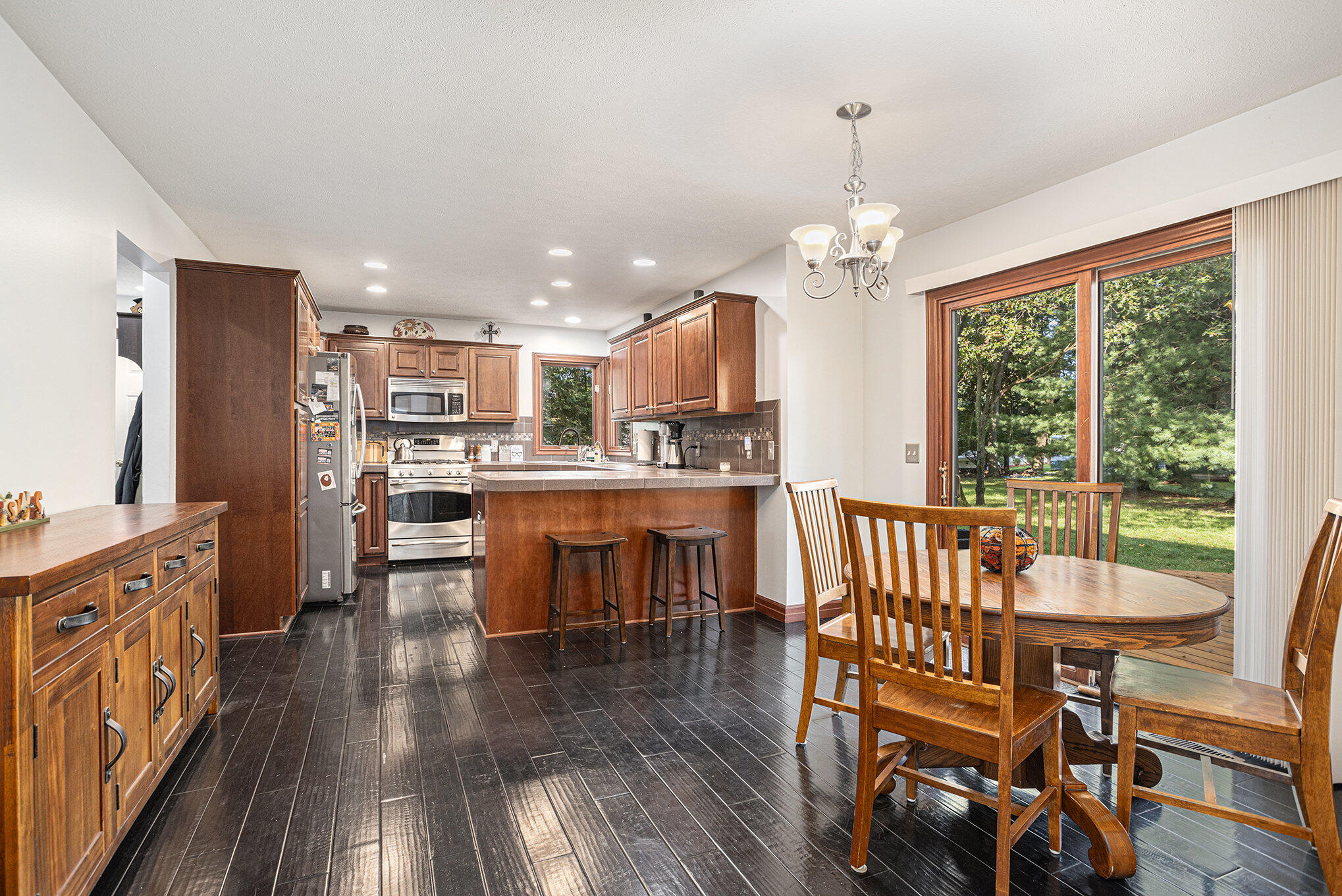 9744 Chambray Street