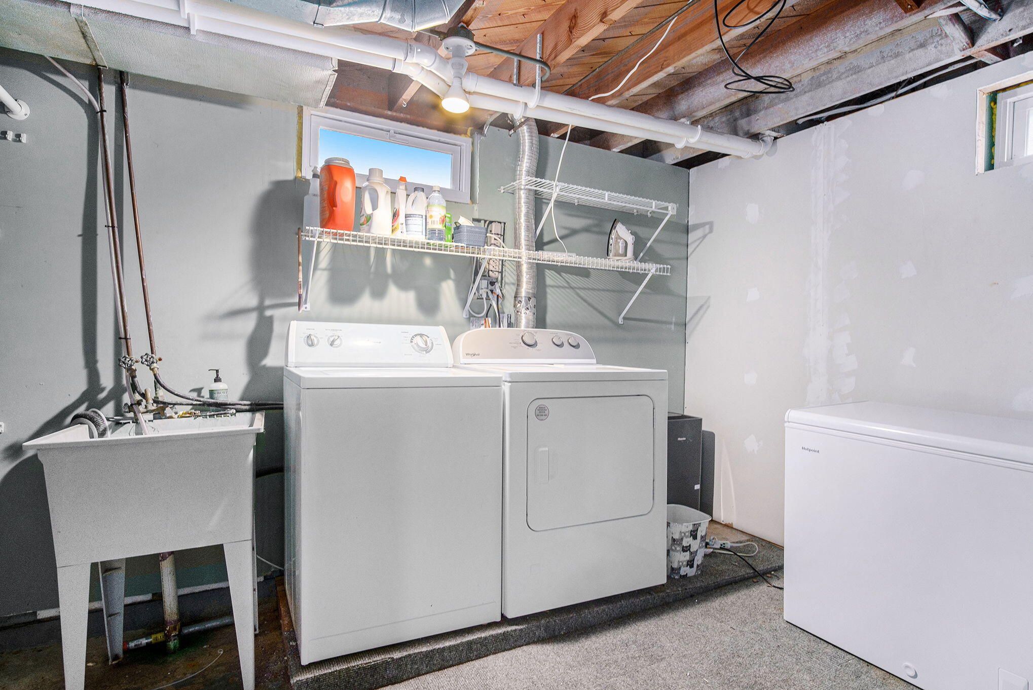 1228 Spring Avenue NE