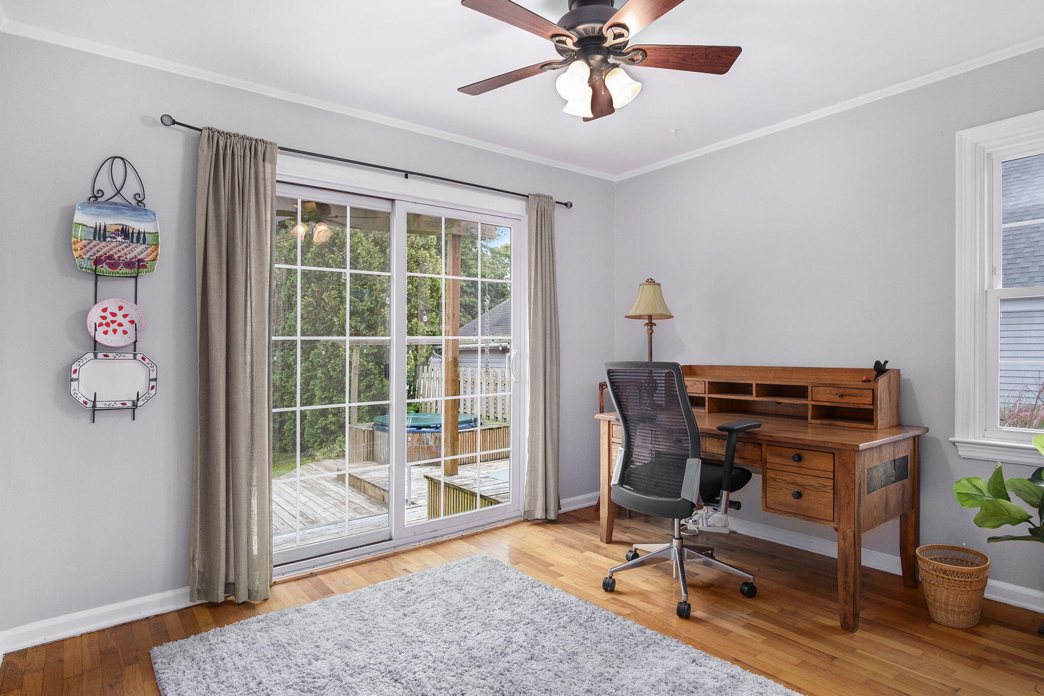 1228 Spring Avenue NE