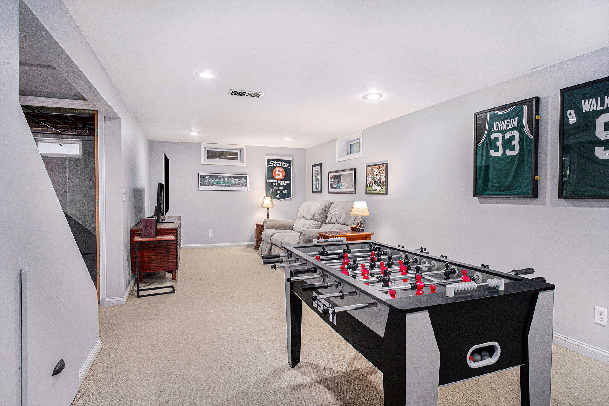 1228 Spring Avenue NE