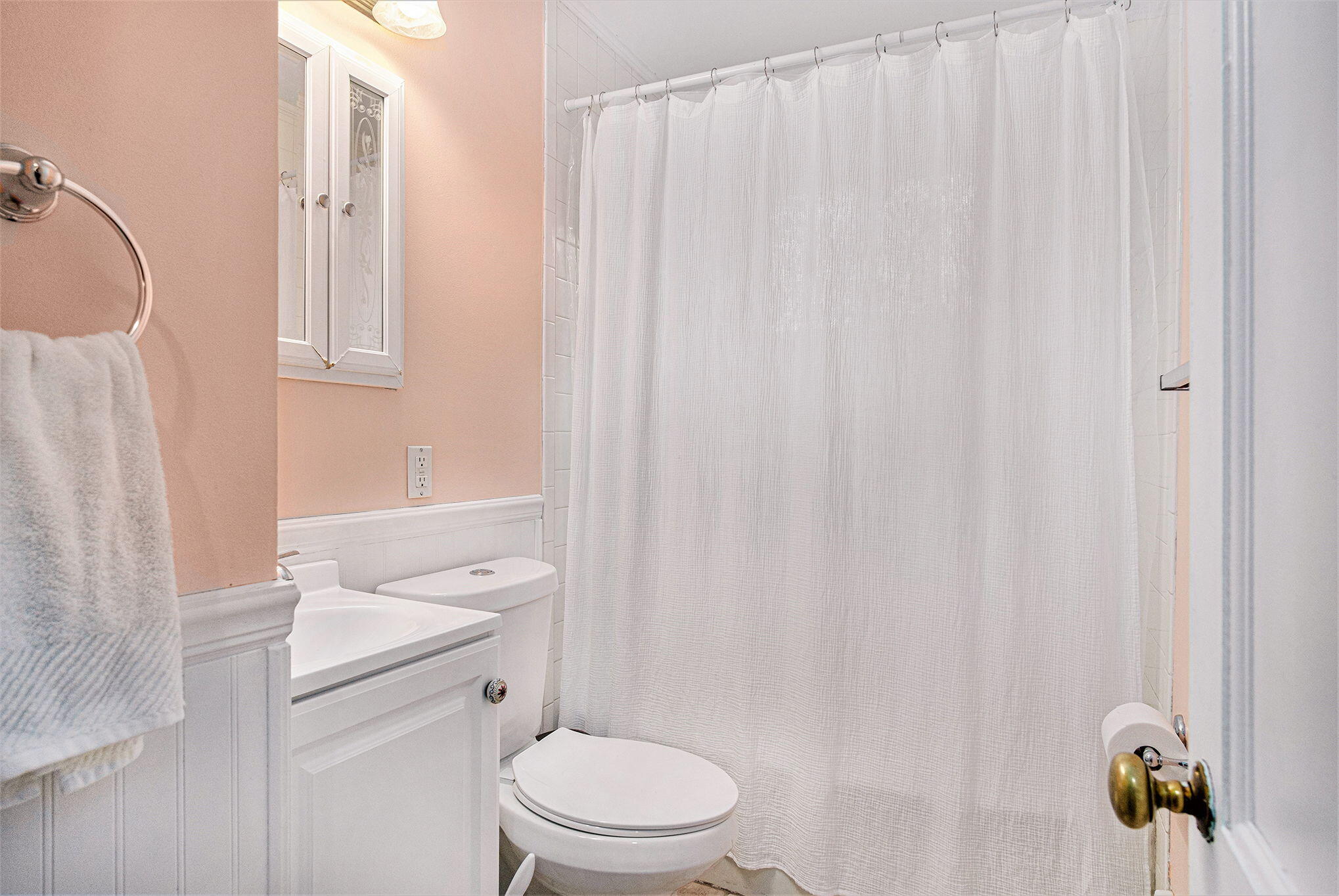 1228 Spring Avenue NE