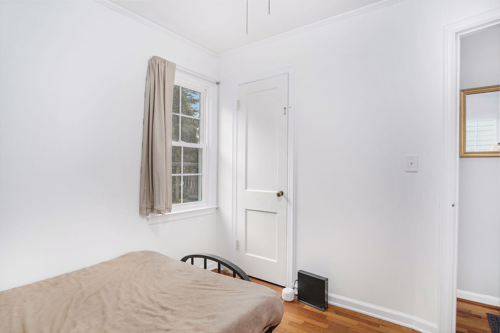 1228 Spring Avenue NE