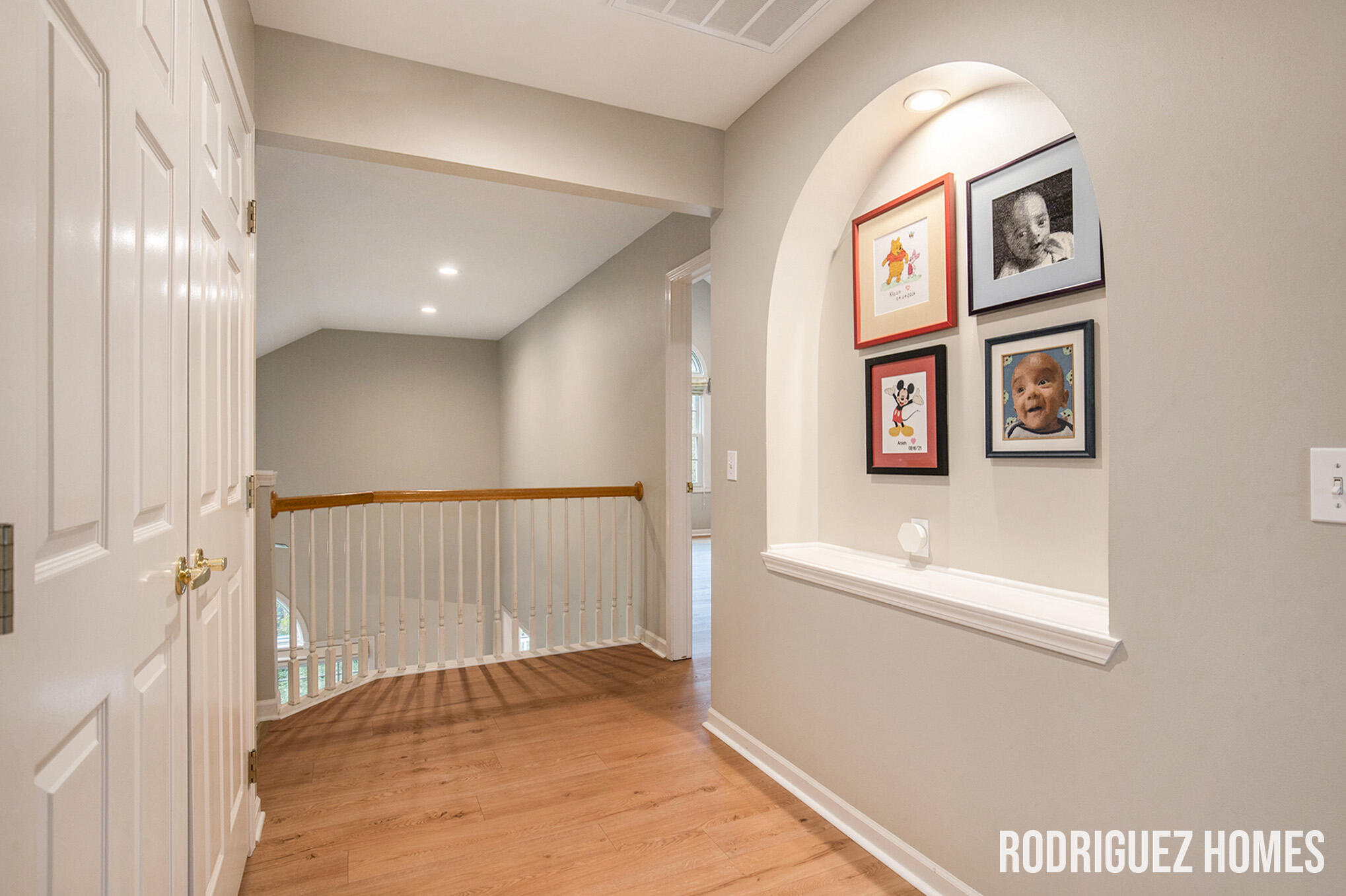 3890 Clearview Street NE