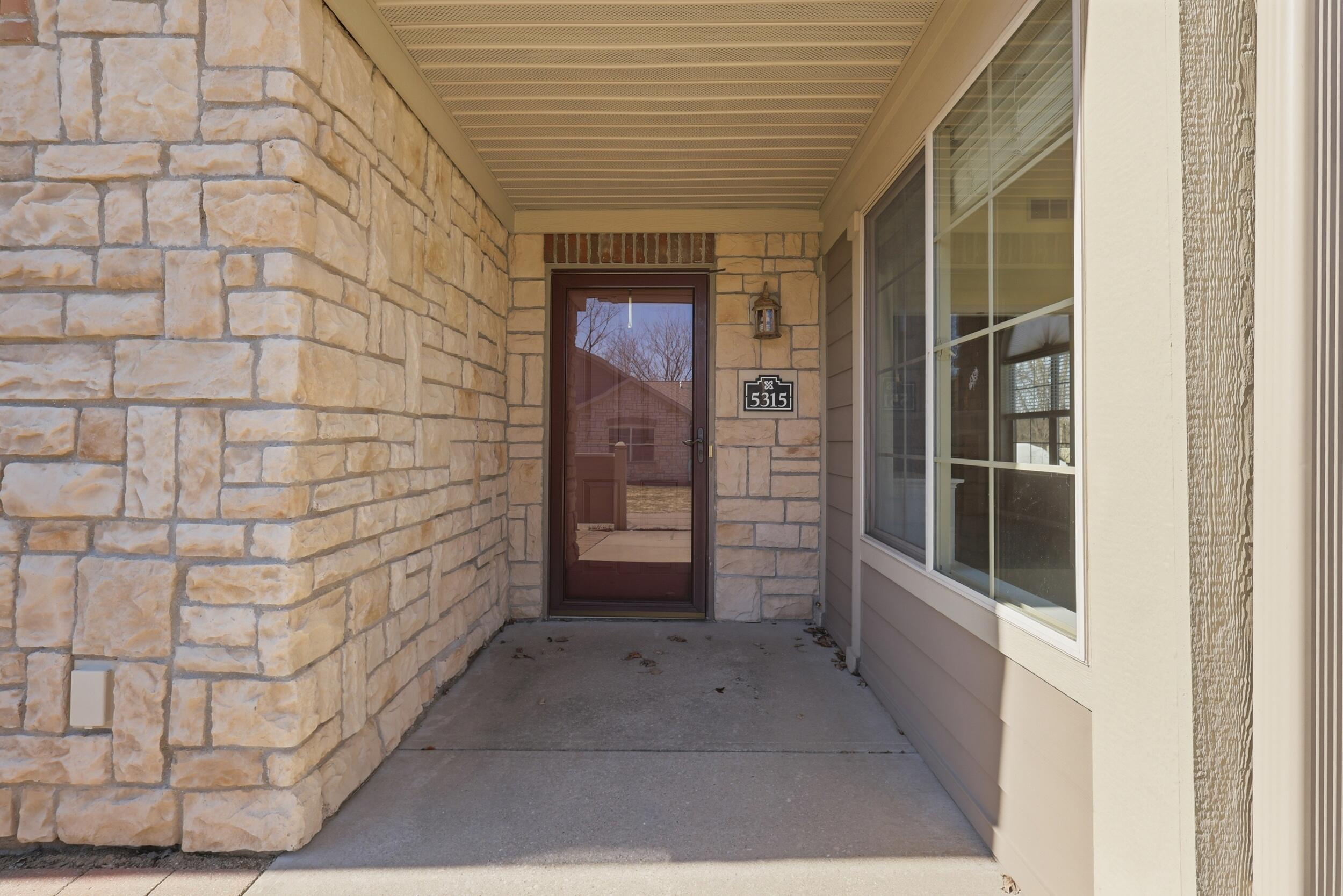 5315 Fawn Creek Drive SW