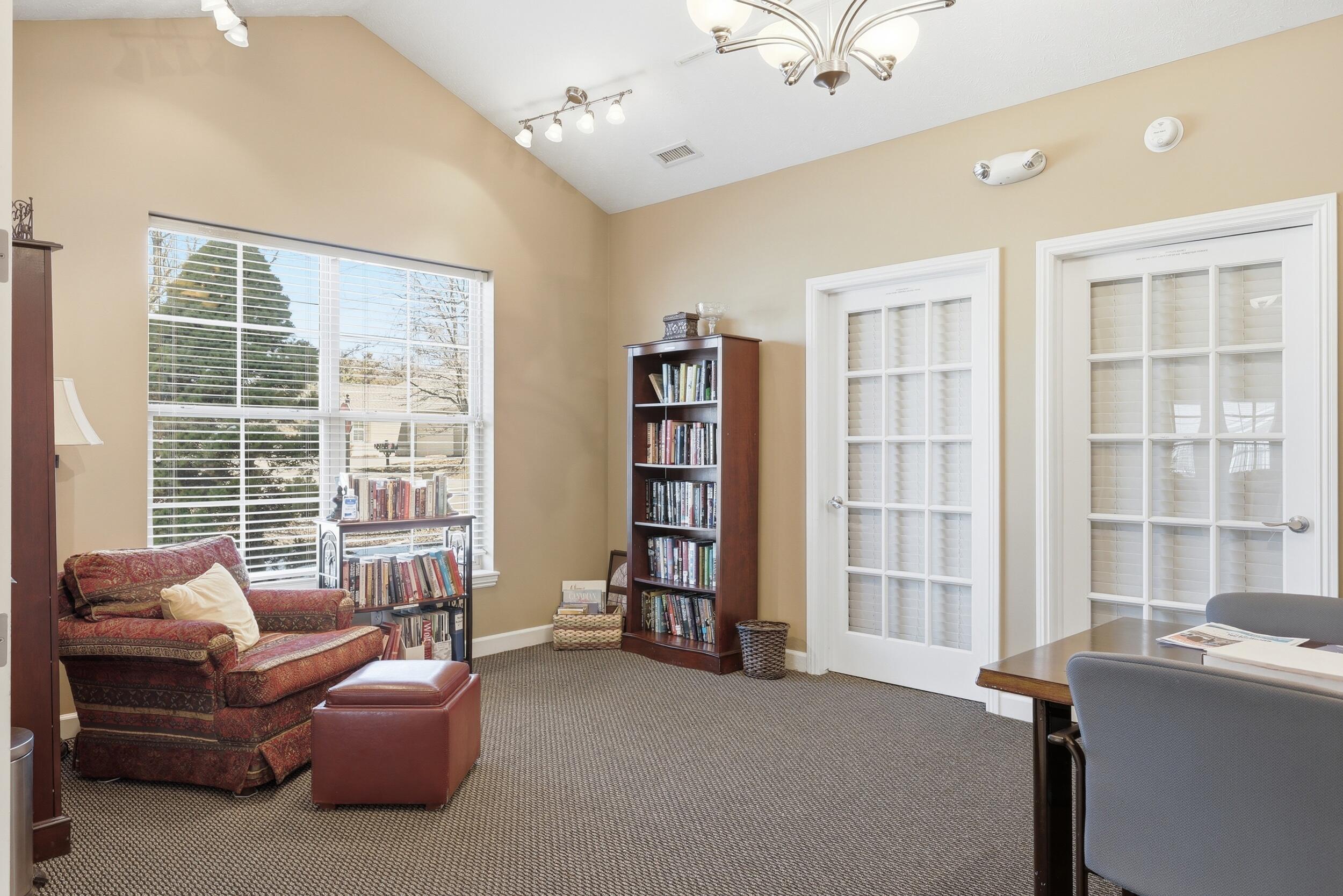 5315 Fawn Creek Drive SW