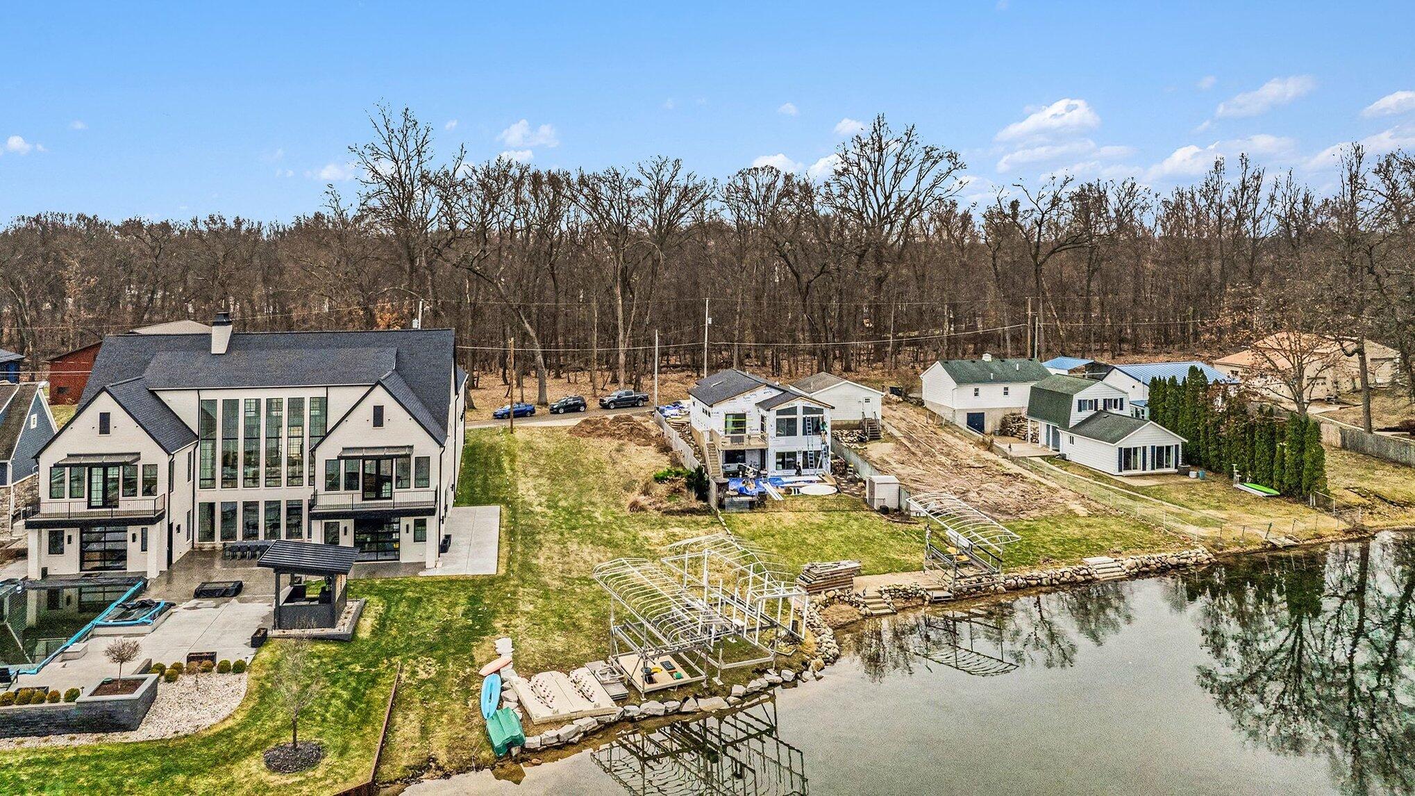 1605 S Crooked Lake Drive