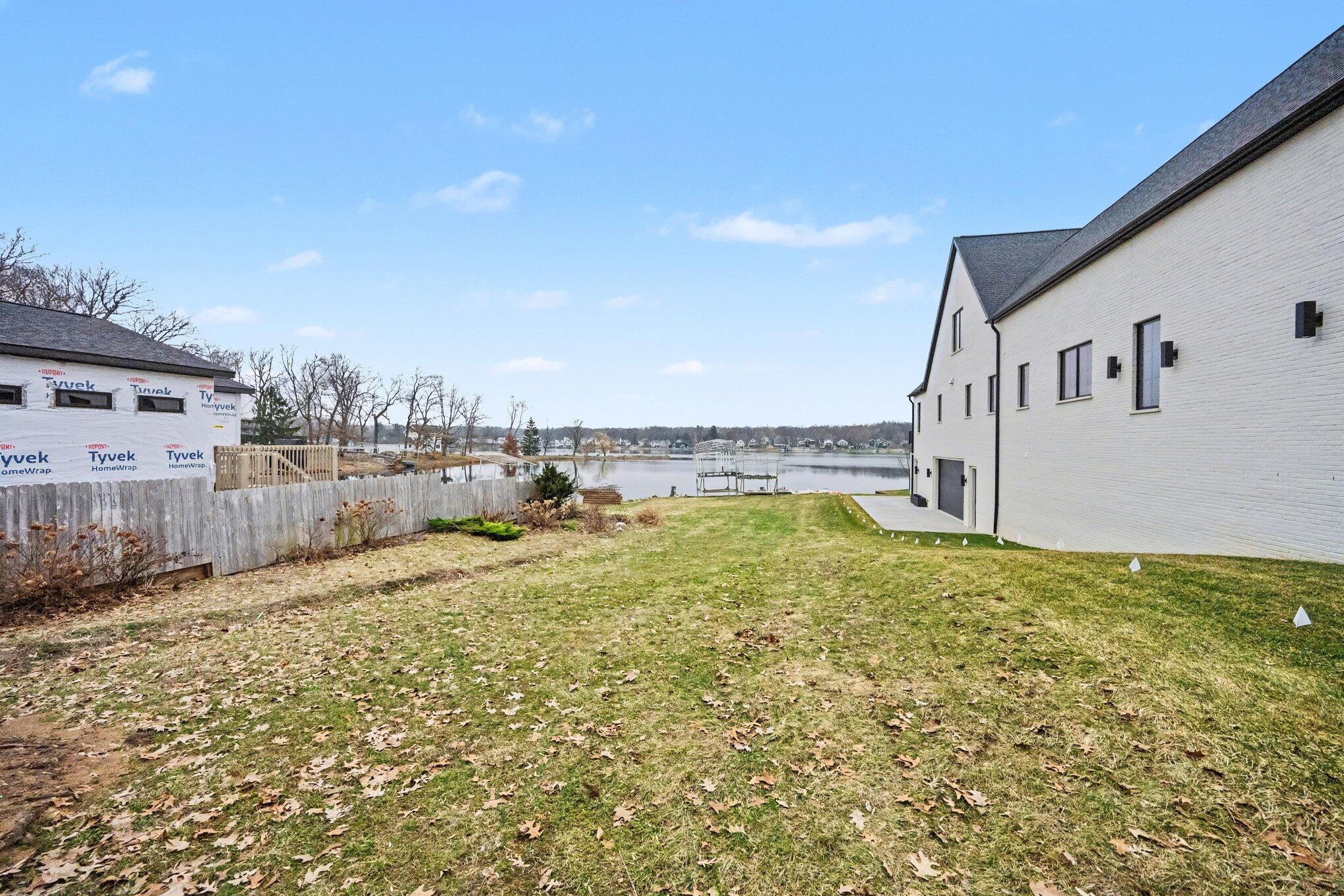 1605 S Crooked Lake Drive