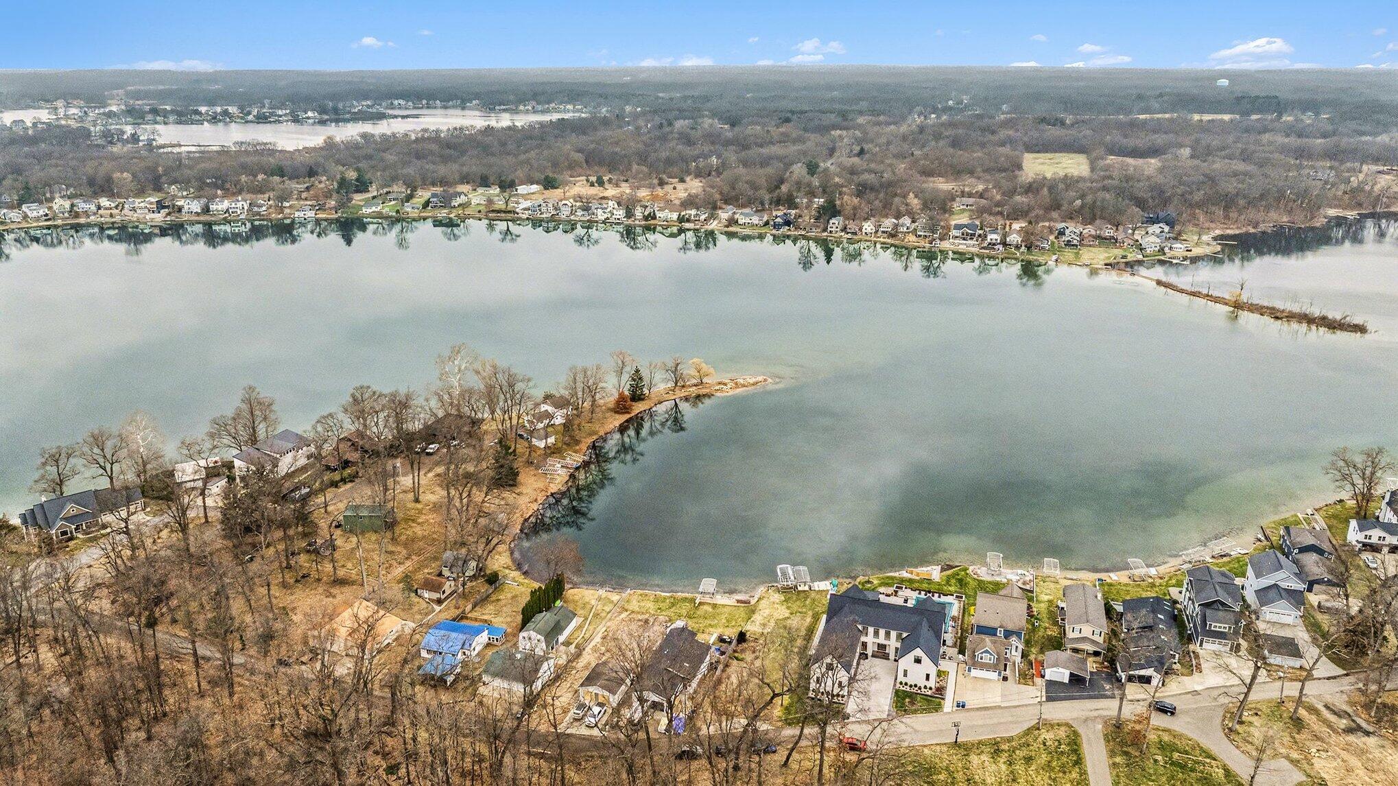 1605 S Crooked Lake Drive