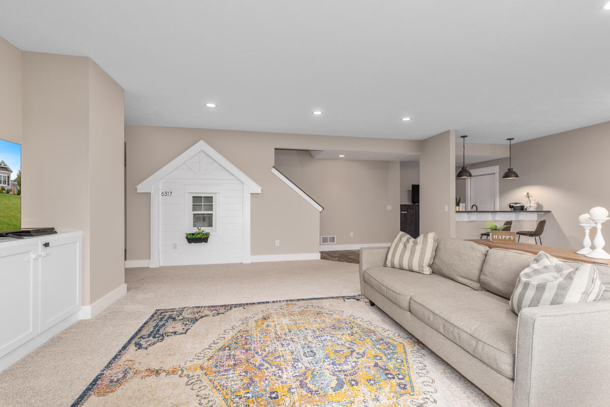 6317 Eaglewood Drive