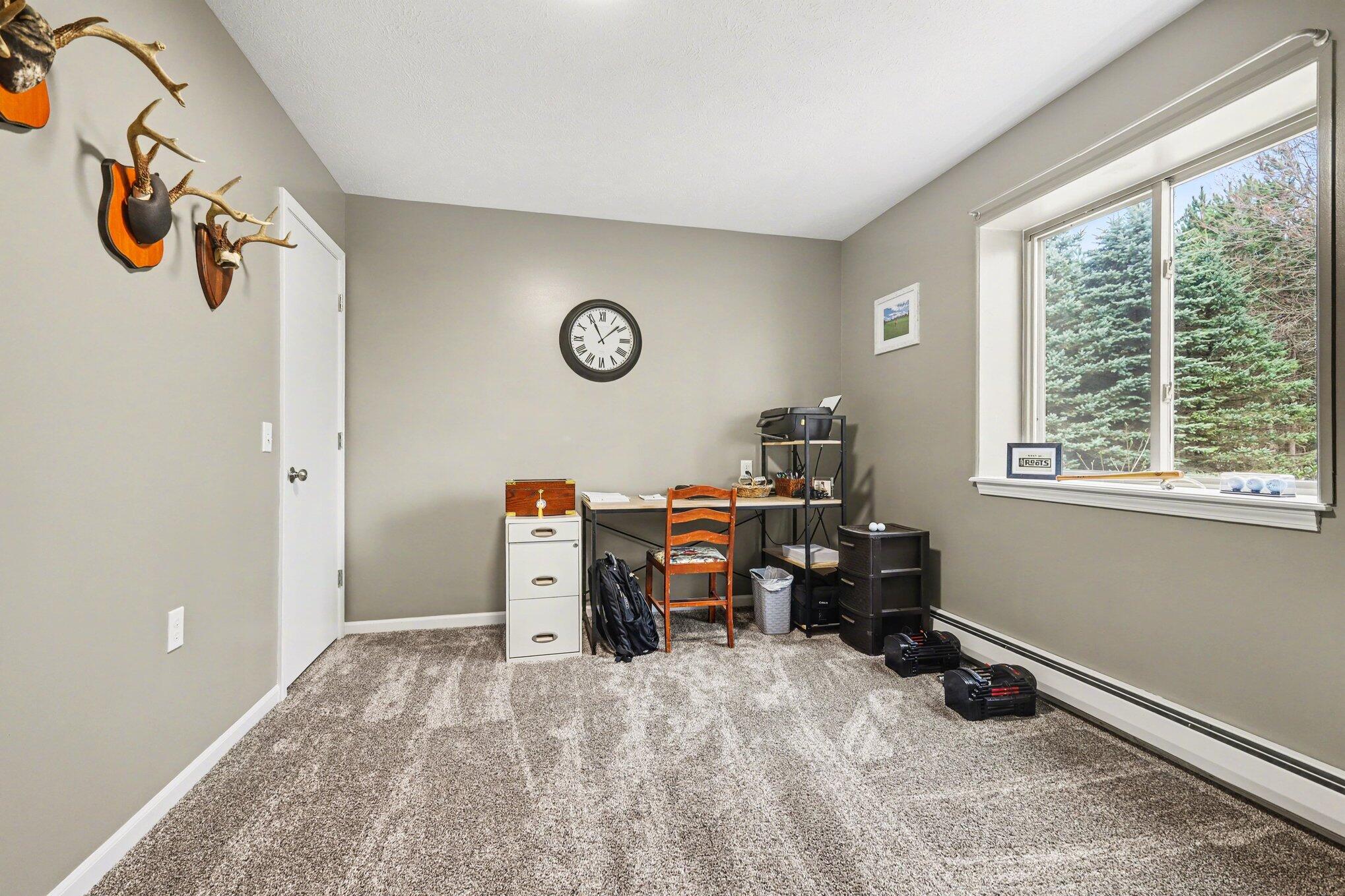 11180 Hart Street NE