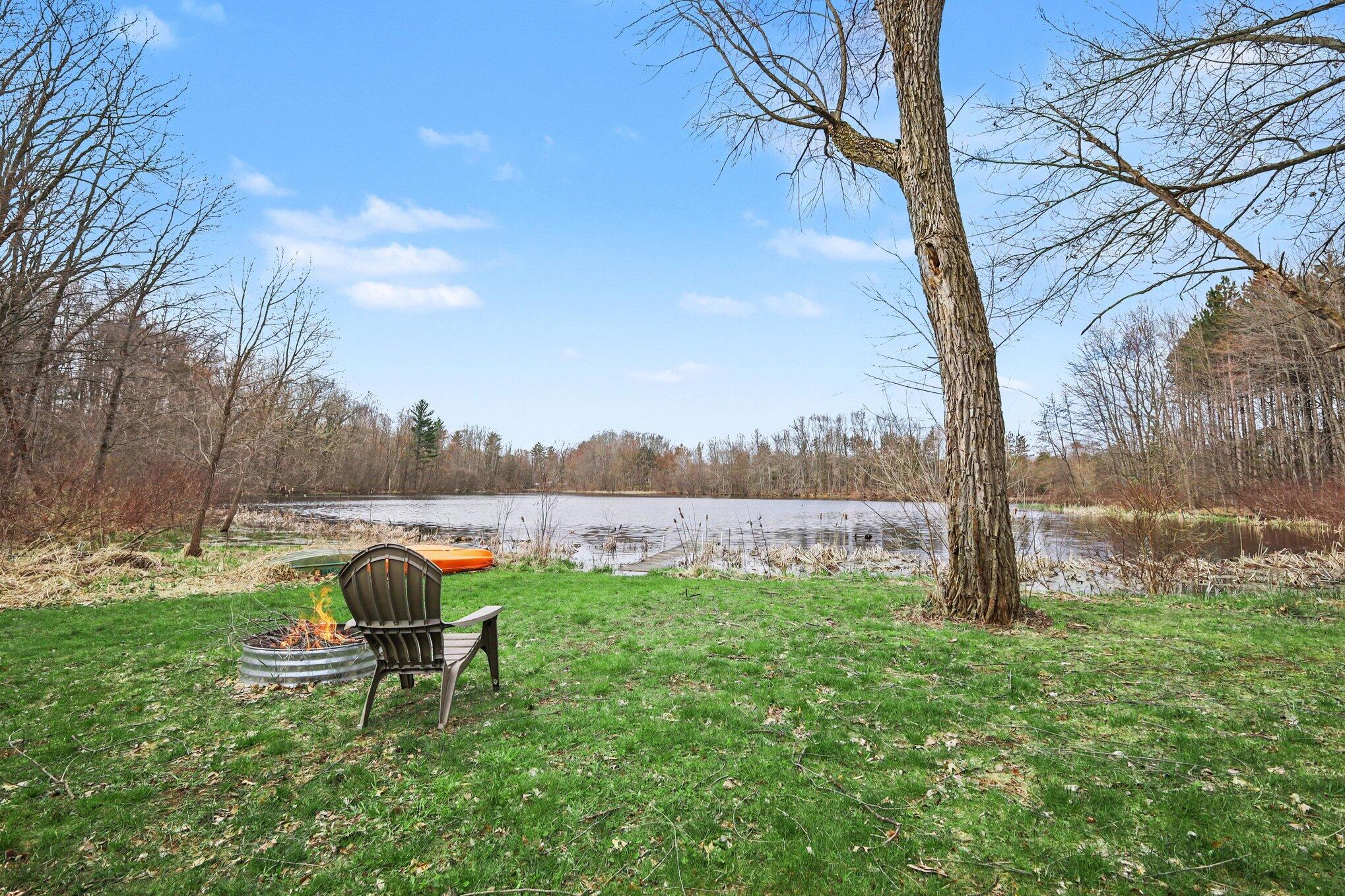 11180 Hart Street NE