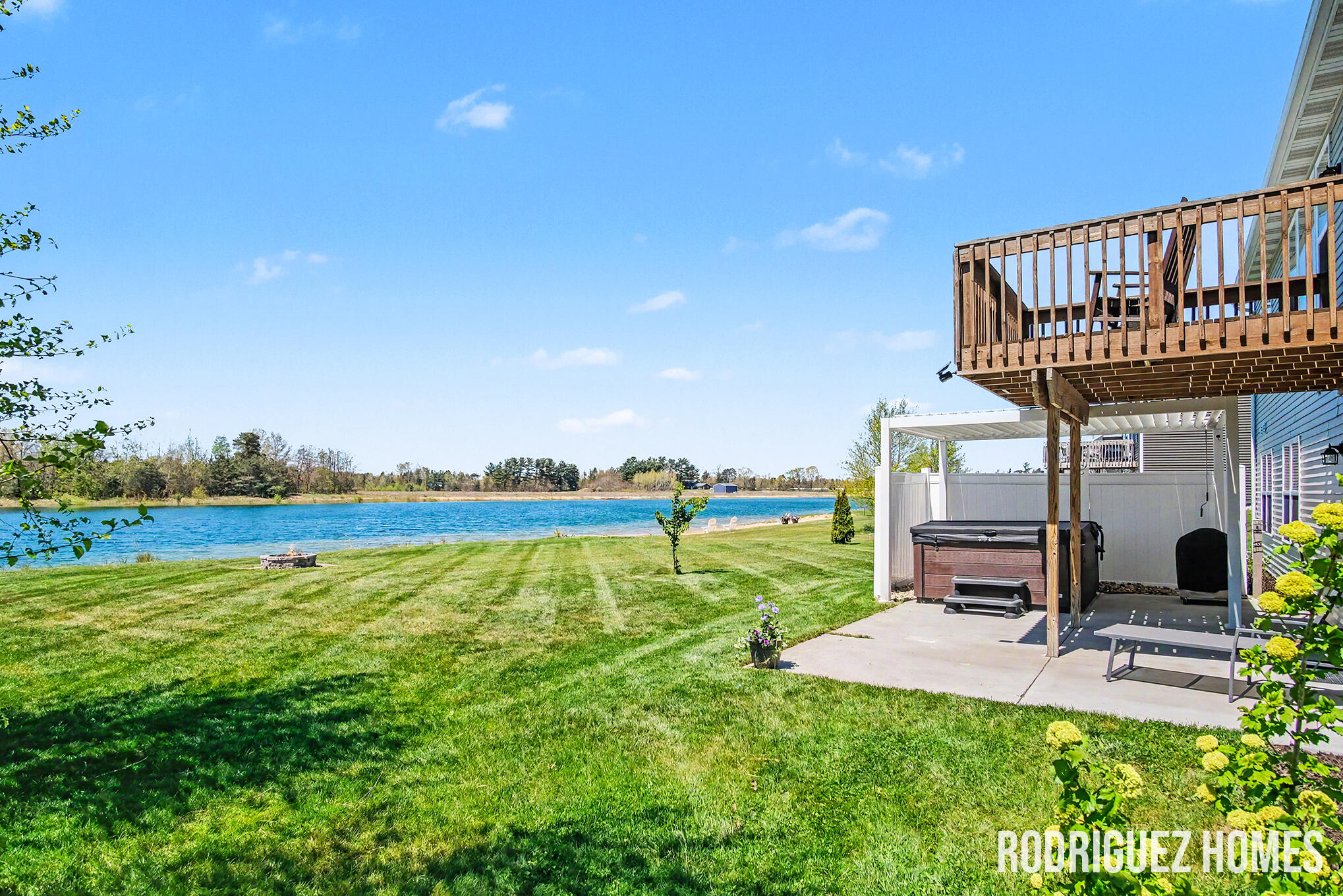 9361 Shoreway Drive