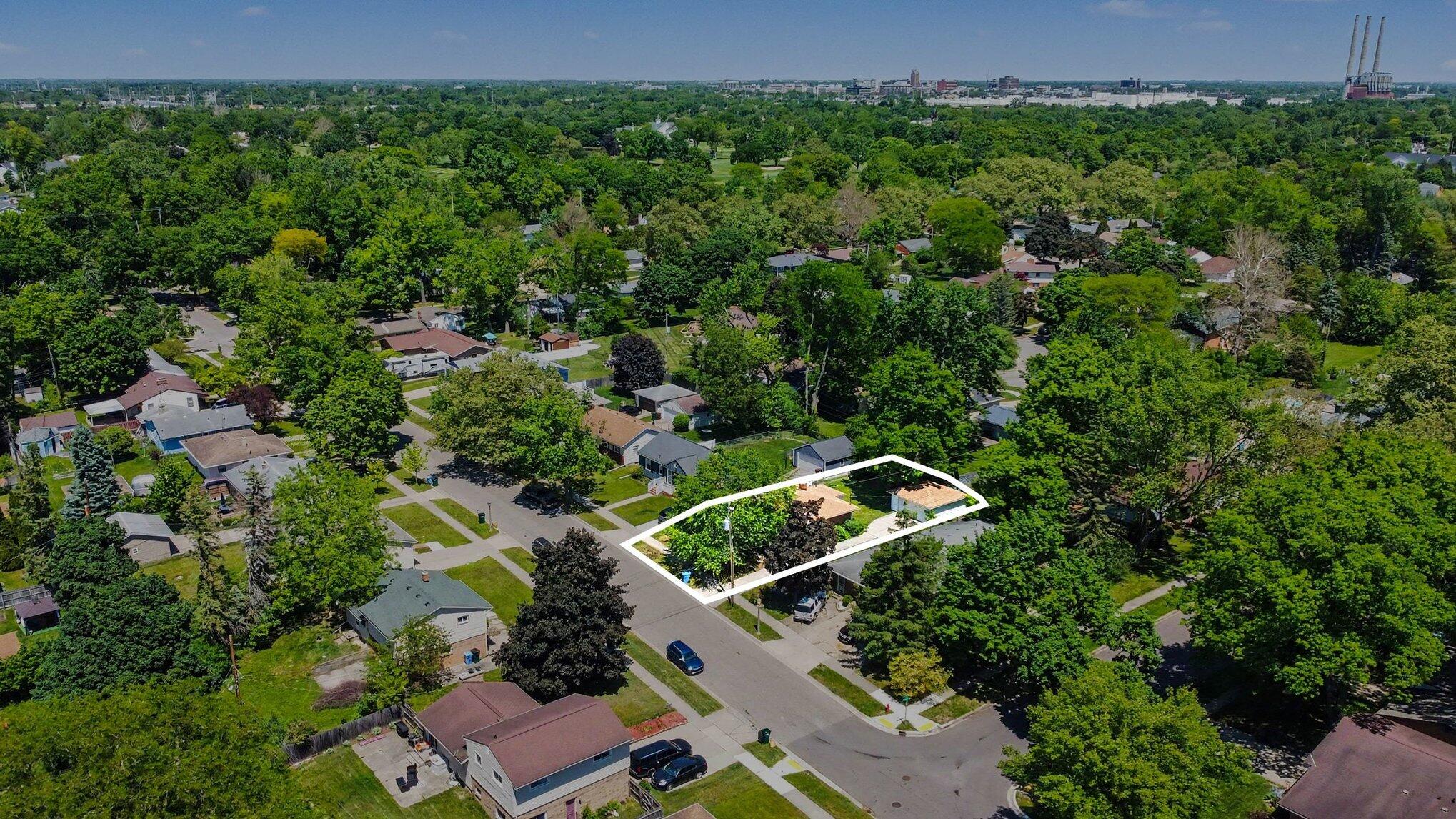 2117 Edwin Place