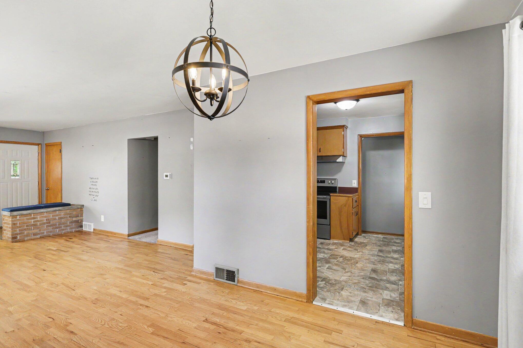 2117 Edwin Place