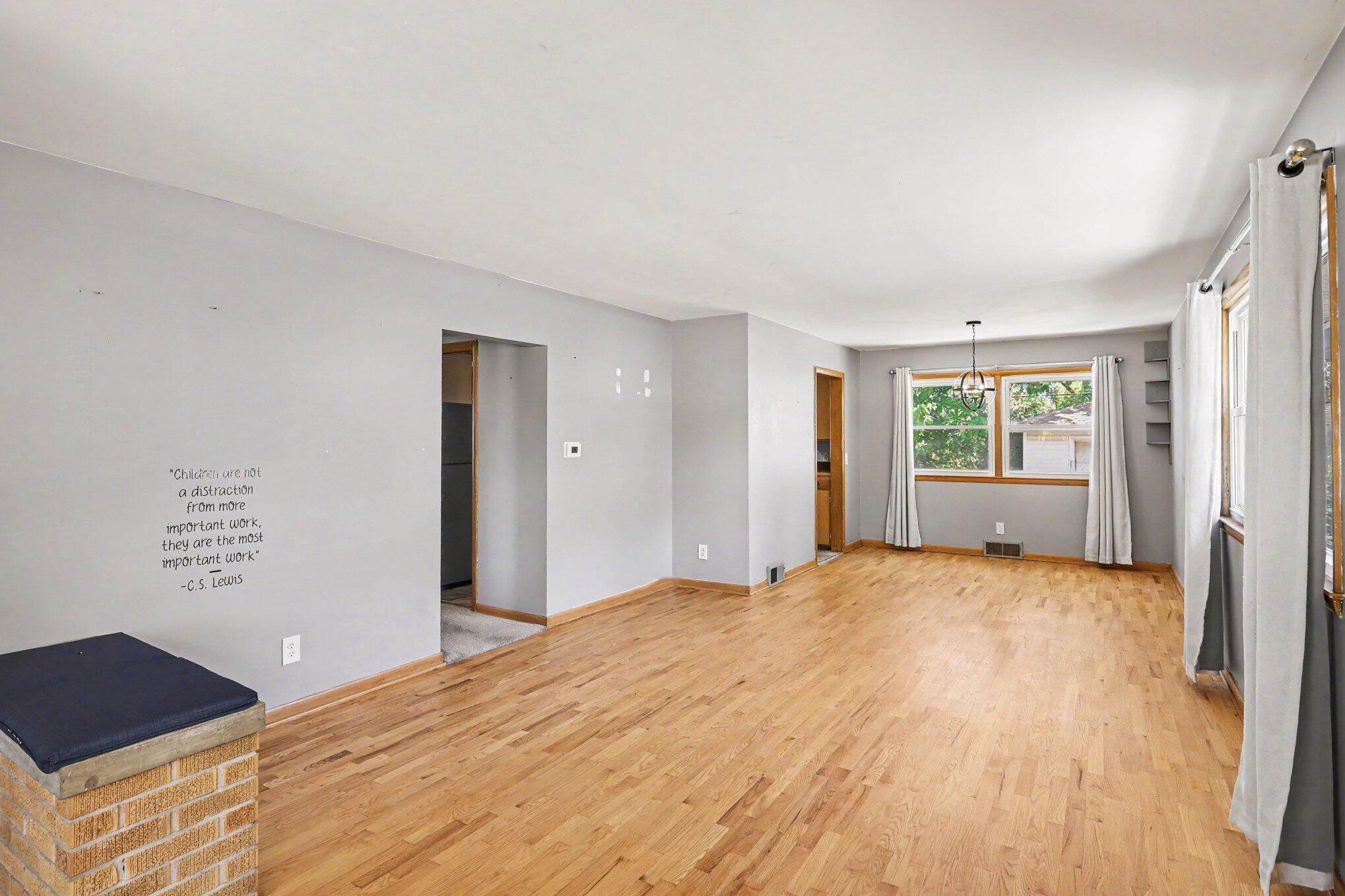 2117 Edwin Place