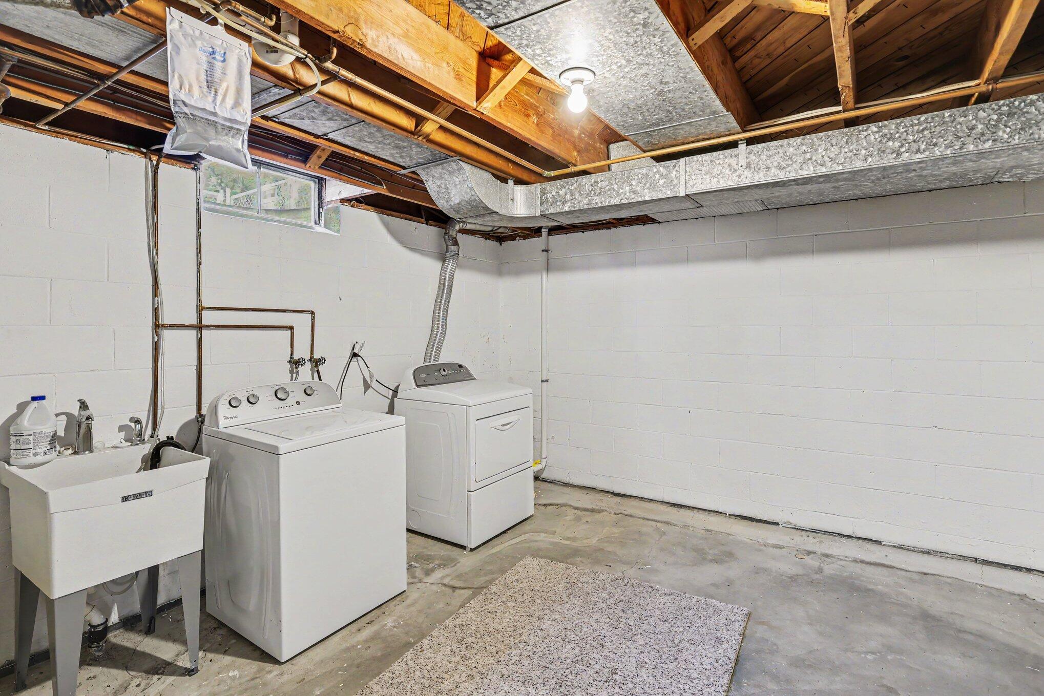 2117 Edwin Place