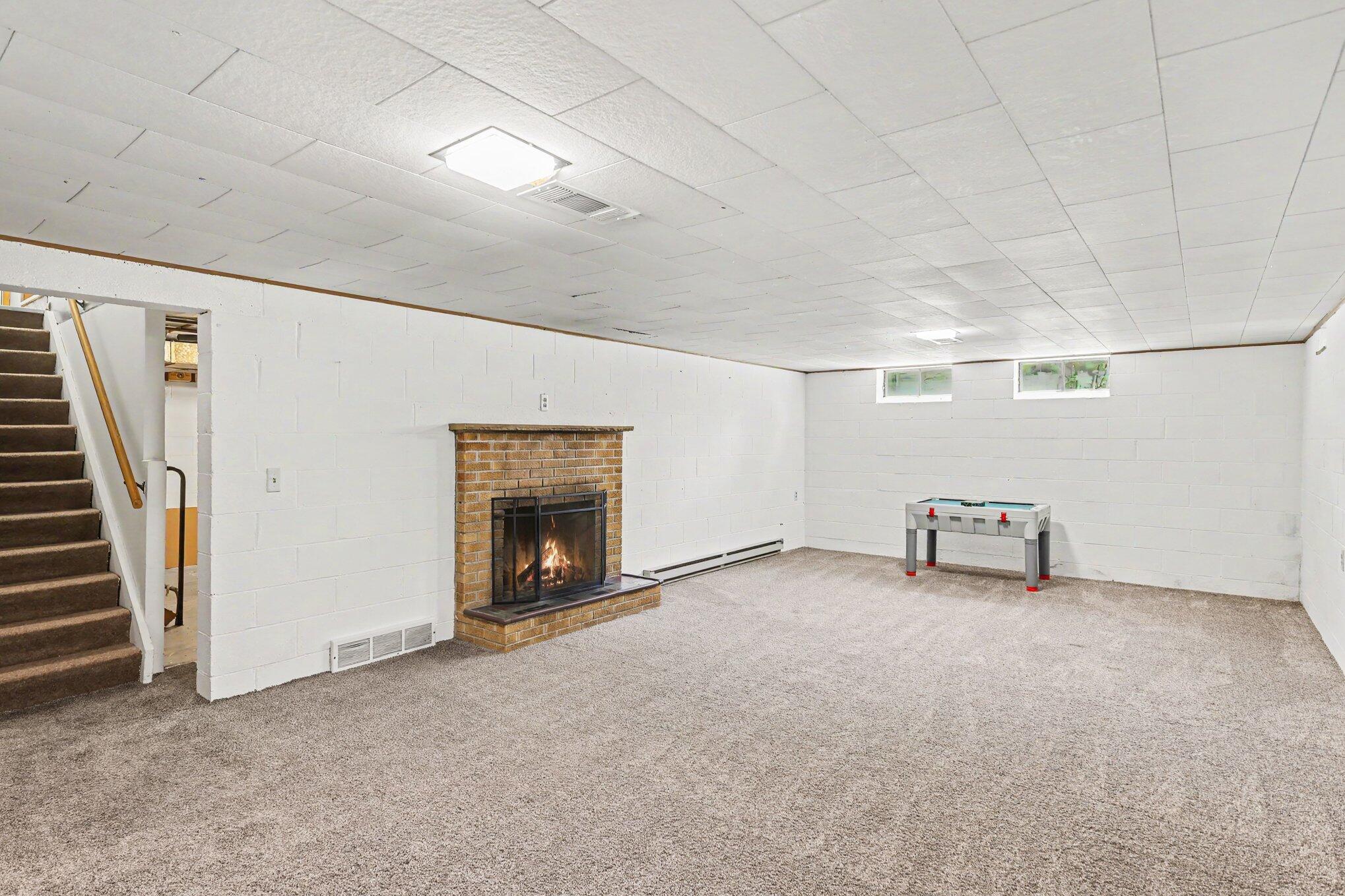 2117 Edwin Place