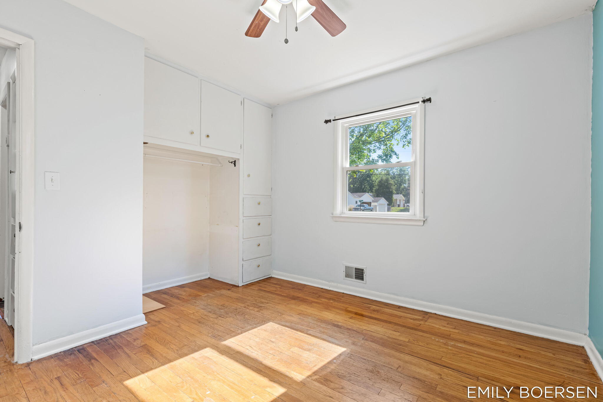 7543 Walnut Avenue