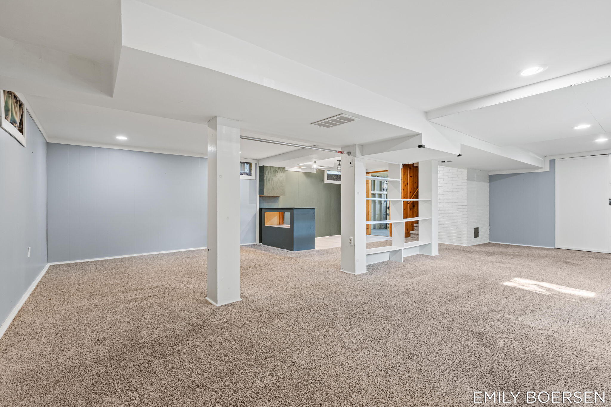 7543 Walnut Avenue