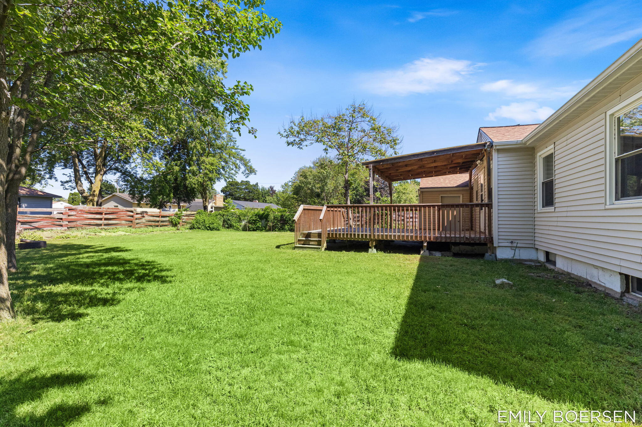 7543 Walnut Avenue