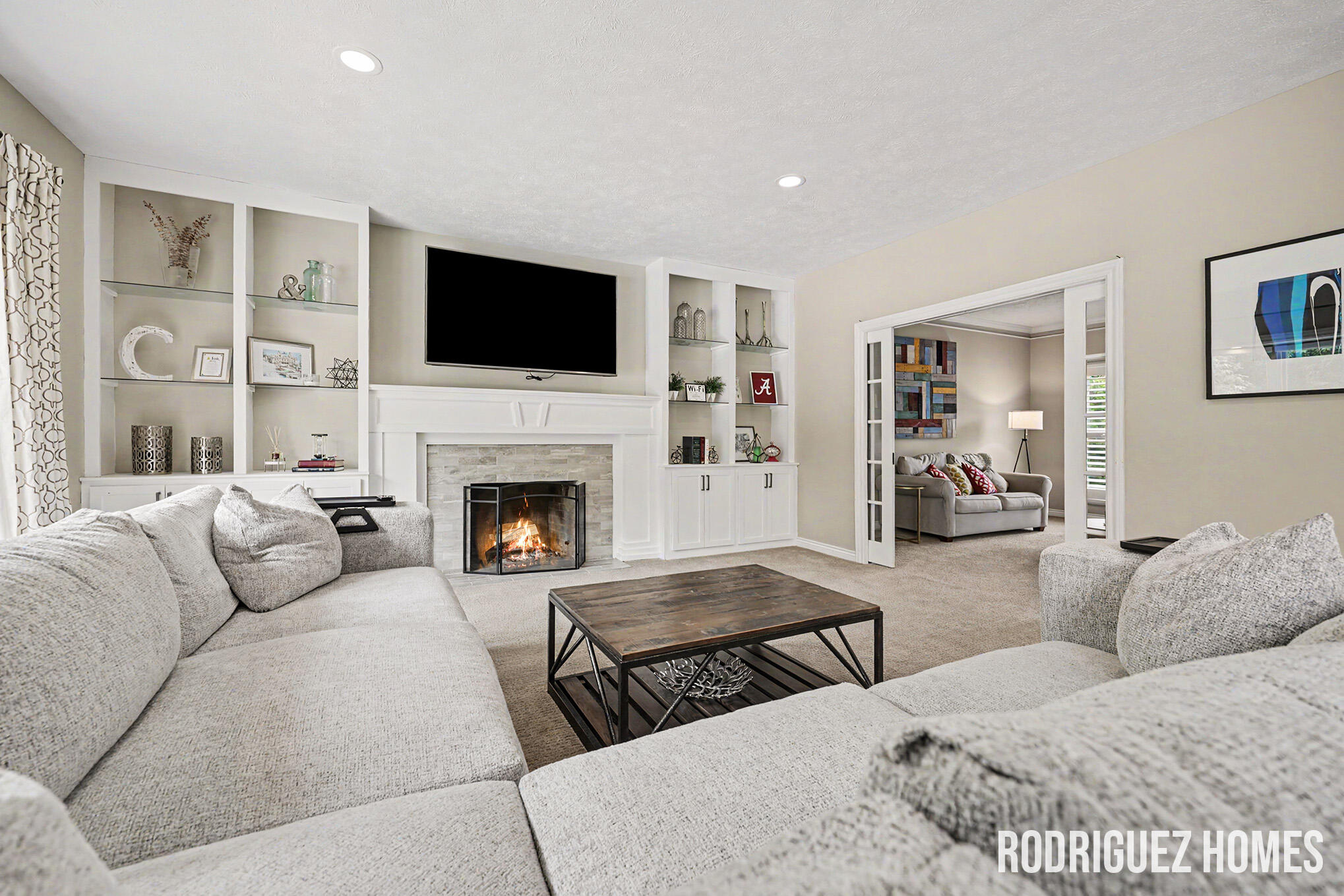 2246 Cascade Lakes Circle SE