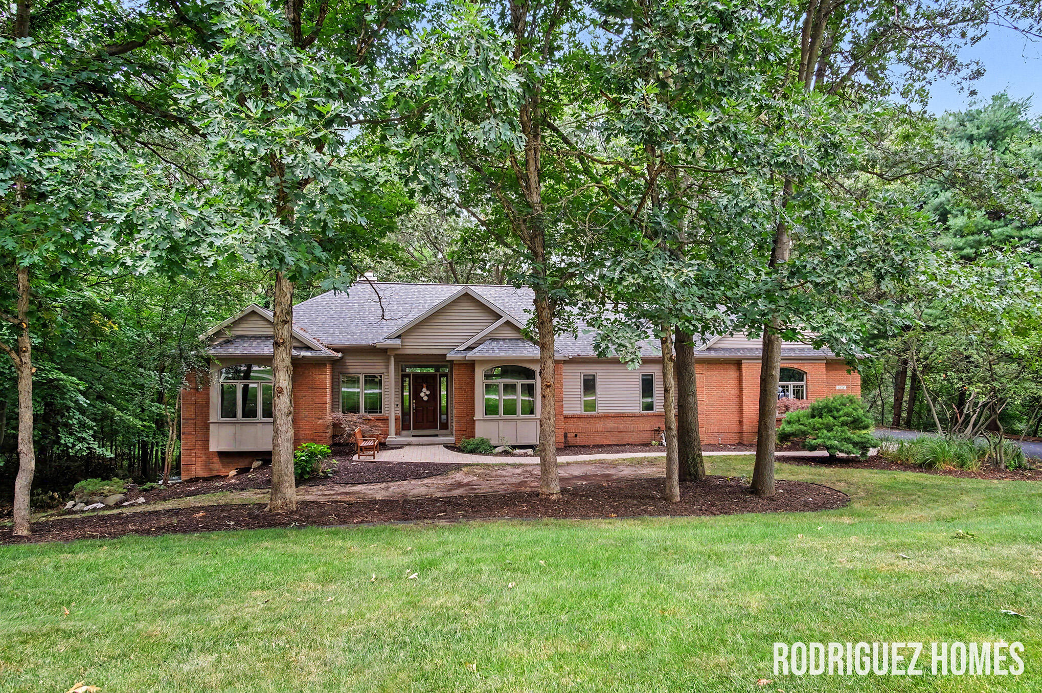 4639 Plateau View Drive NE
