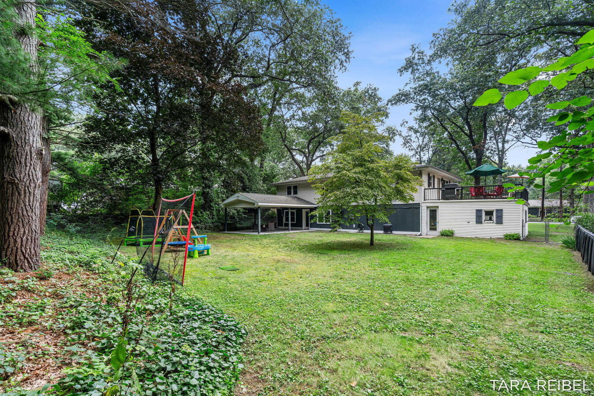 2750 Wildwood Lane