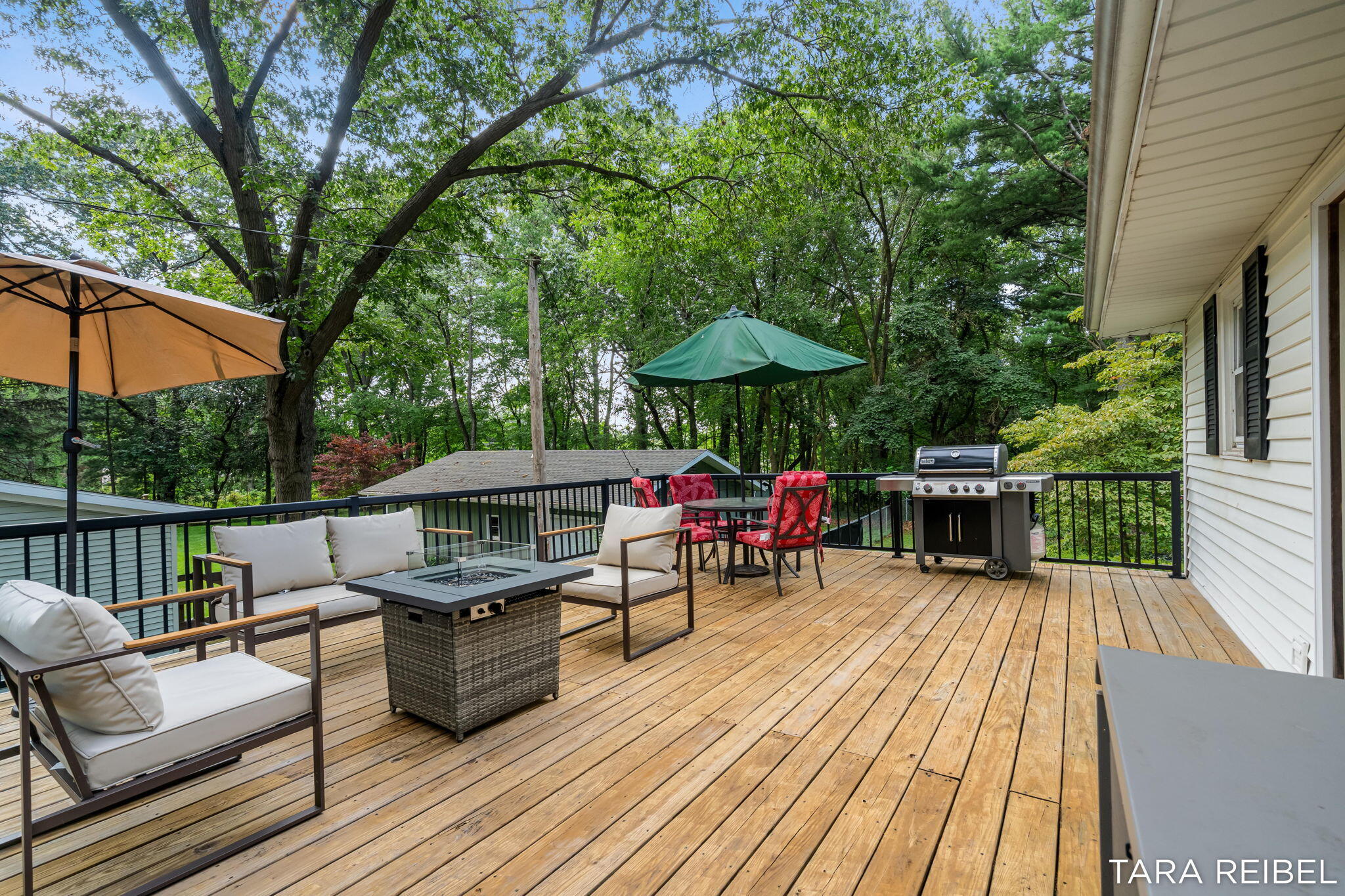 2750 Wildwood Lane