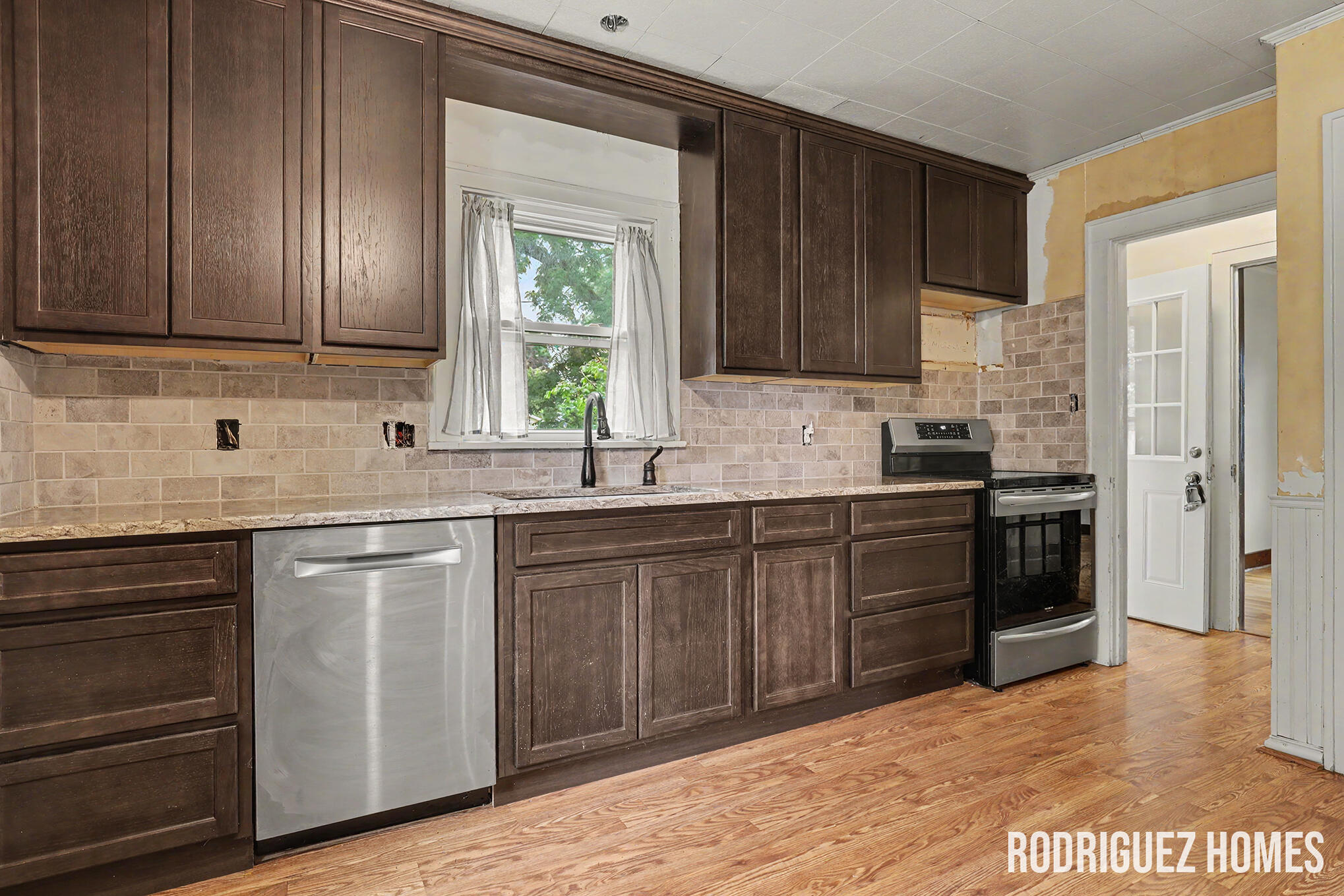 120 W 28th Street