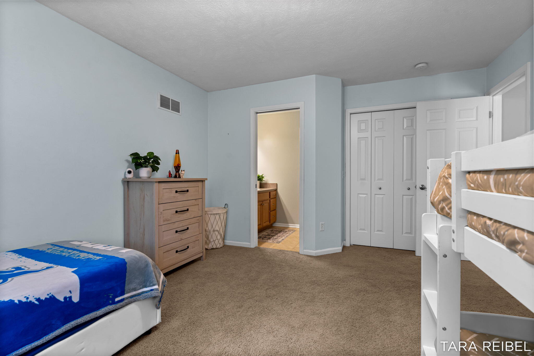 4320 Trail East Drive NE