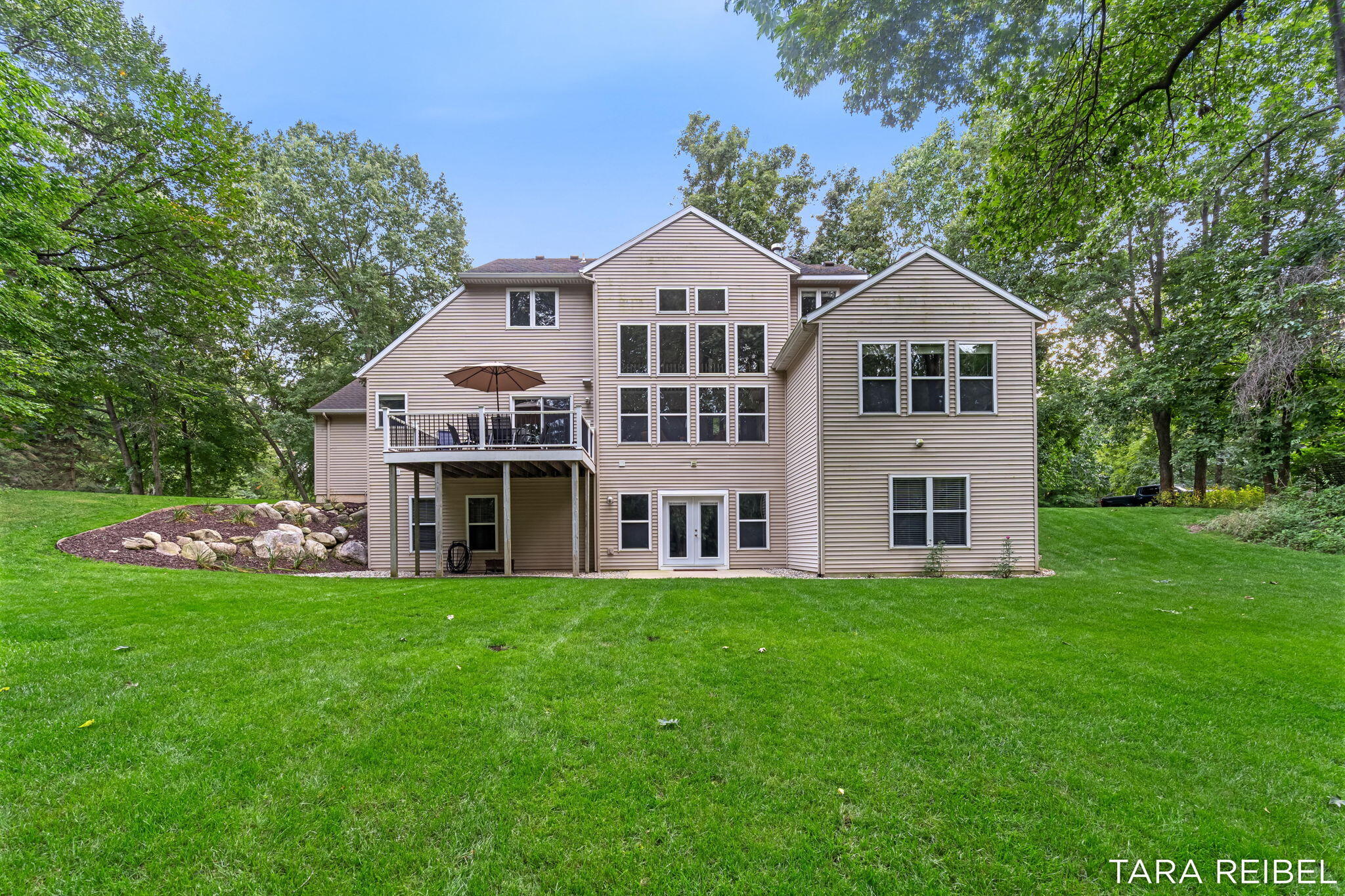 4320 Trail East Drive NE